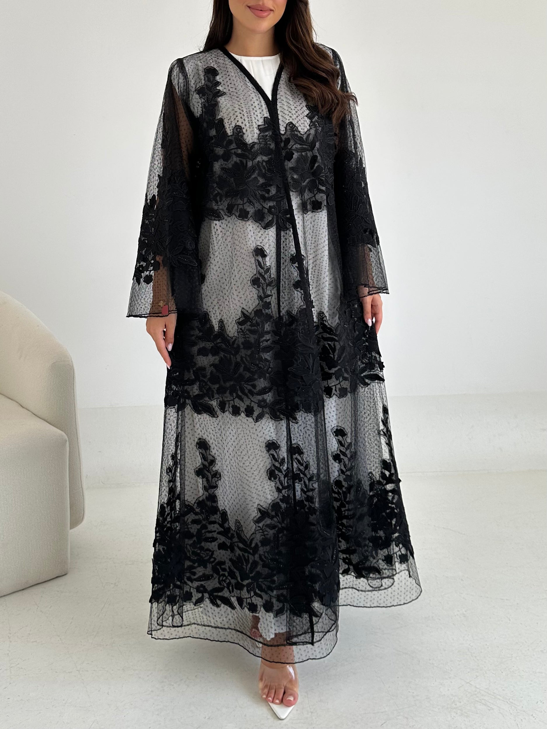 C 2638 Black Crystal Dantel Abaya