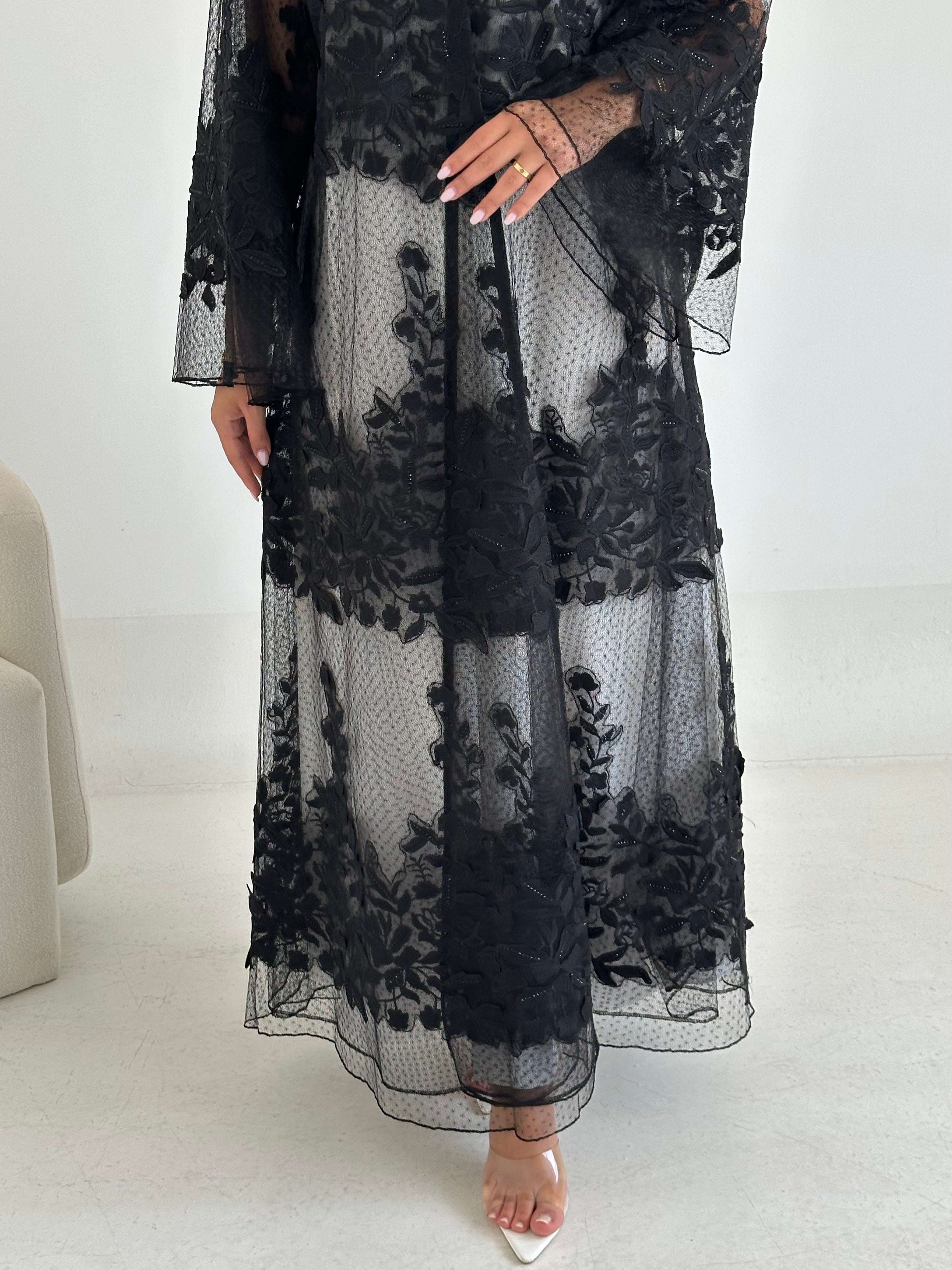 C 2638 Black Crystal Dantel Abaya