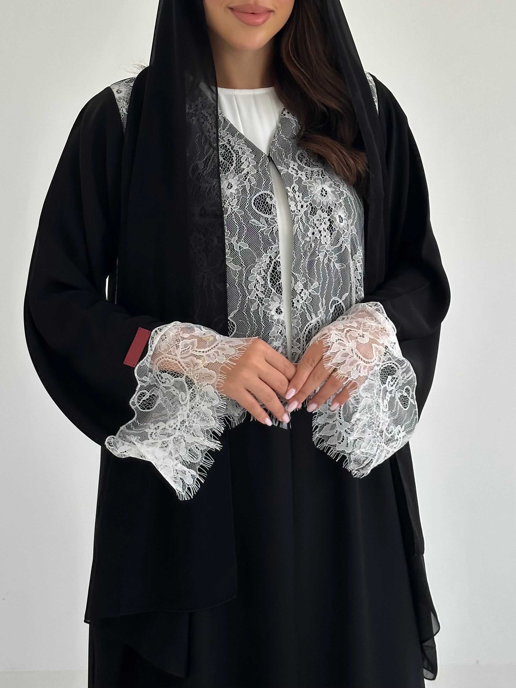 C 2644 Black White Lace Abaya