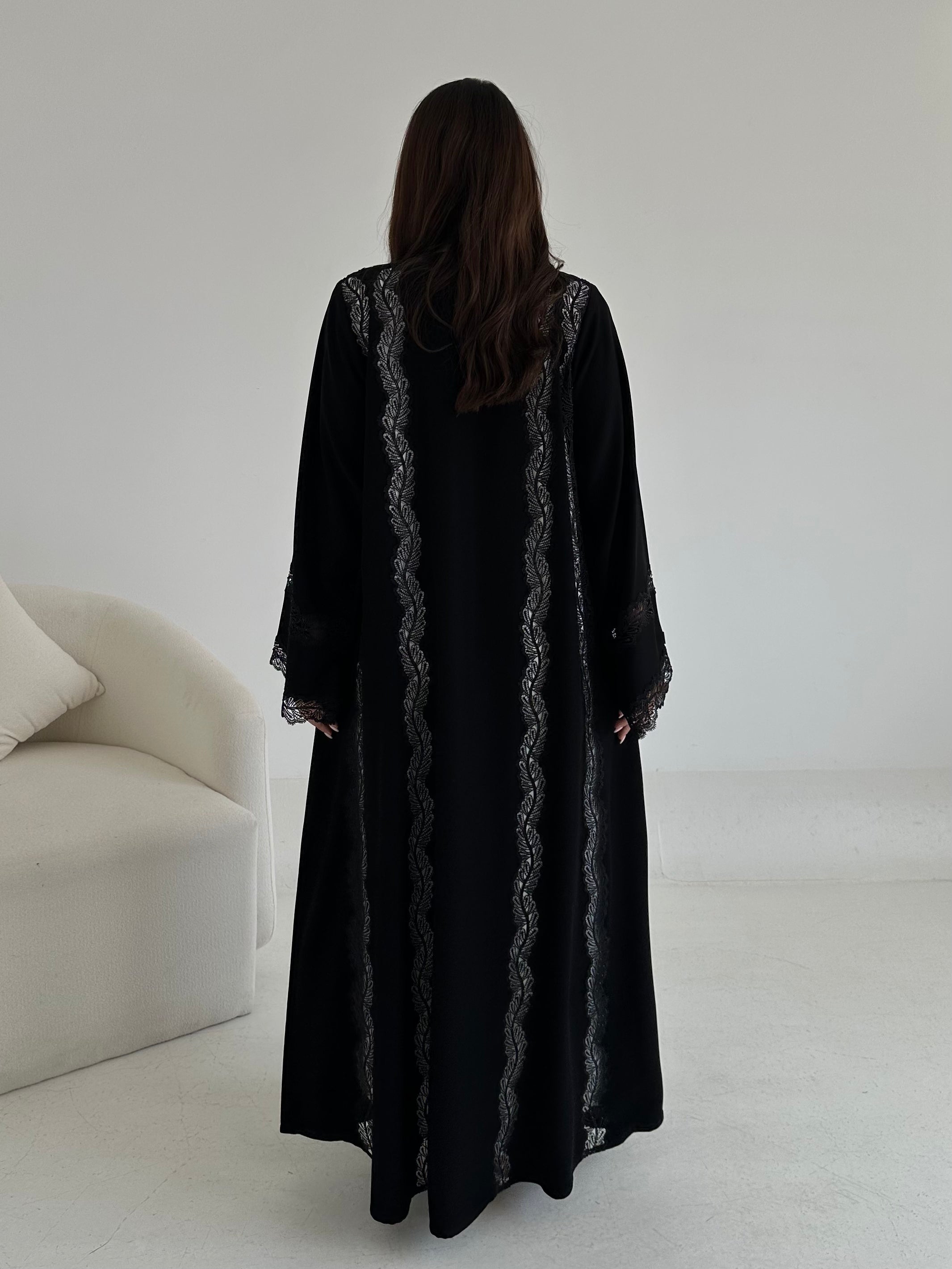 C 2653 Black Lace Abaya