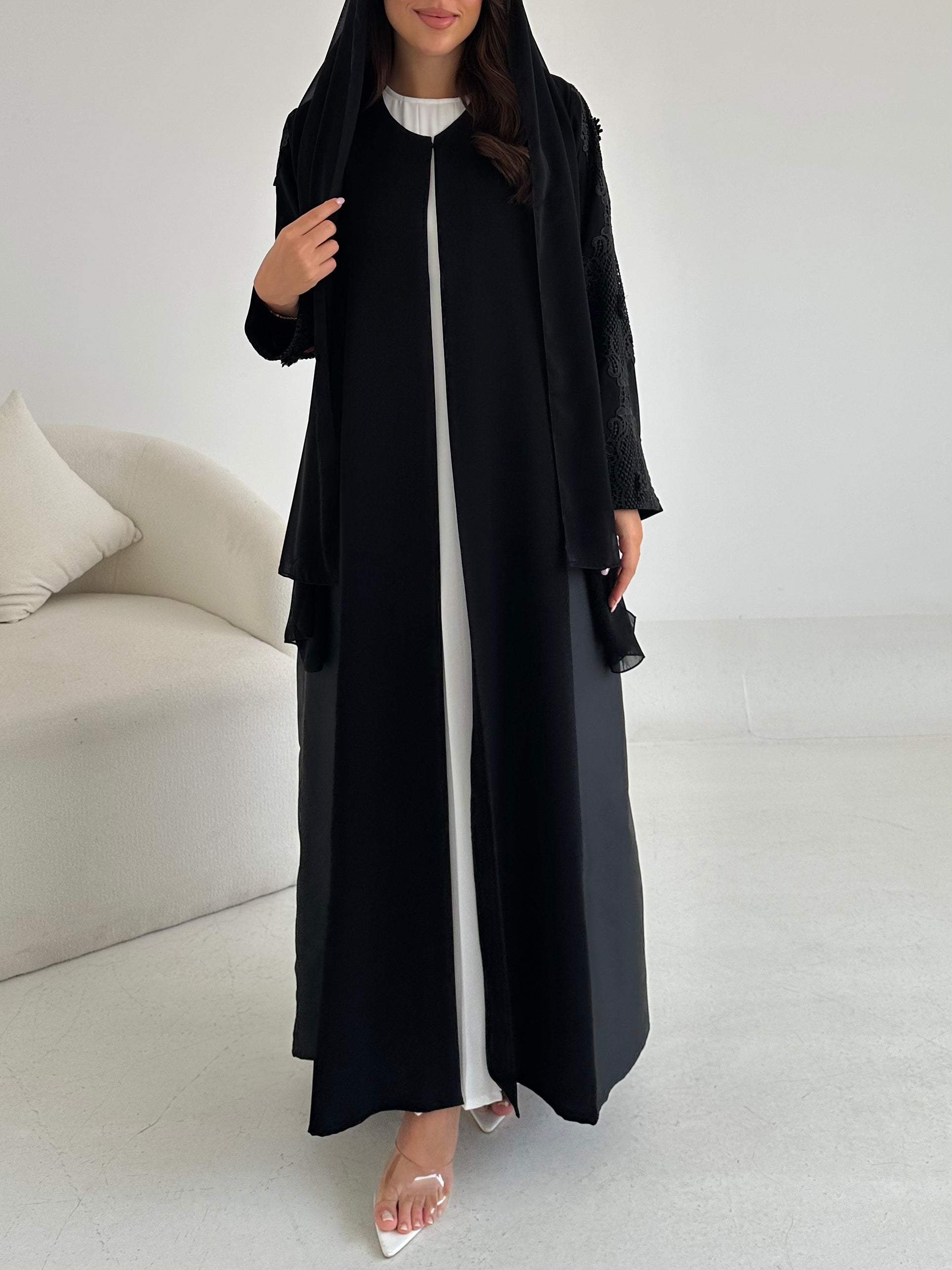 C 2658 Black Lace Abaya