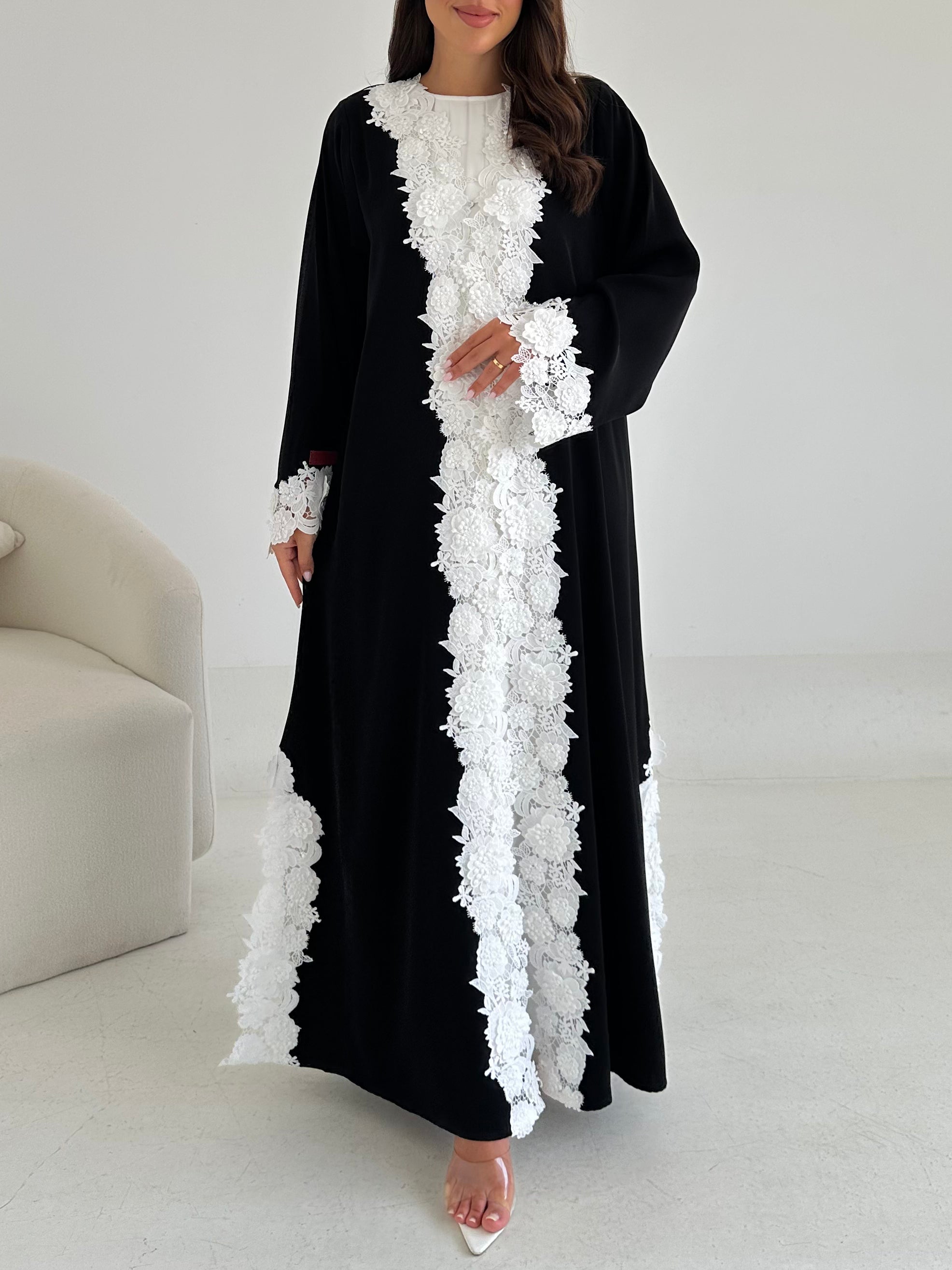 C 2665 - 01 - Black White Floral Lace Abaya
