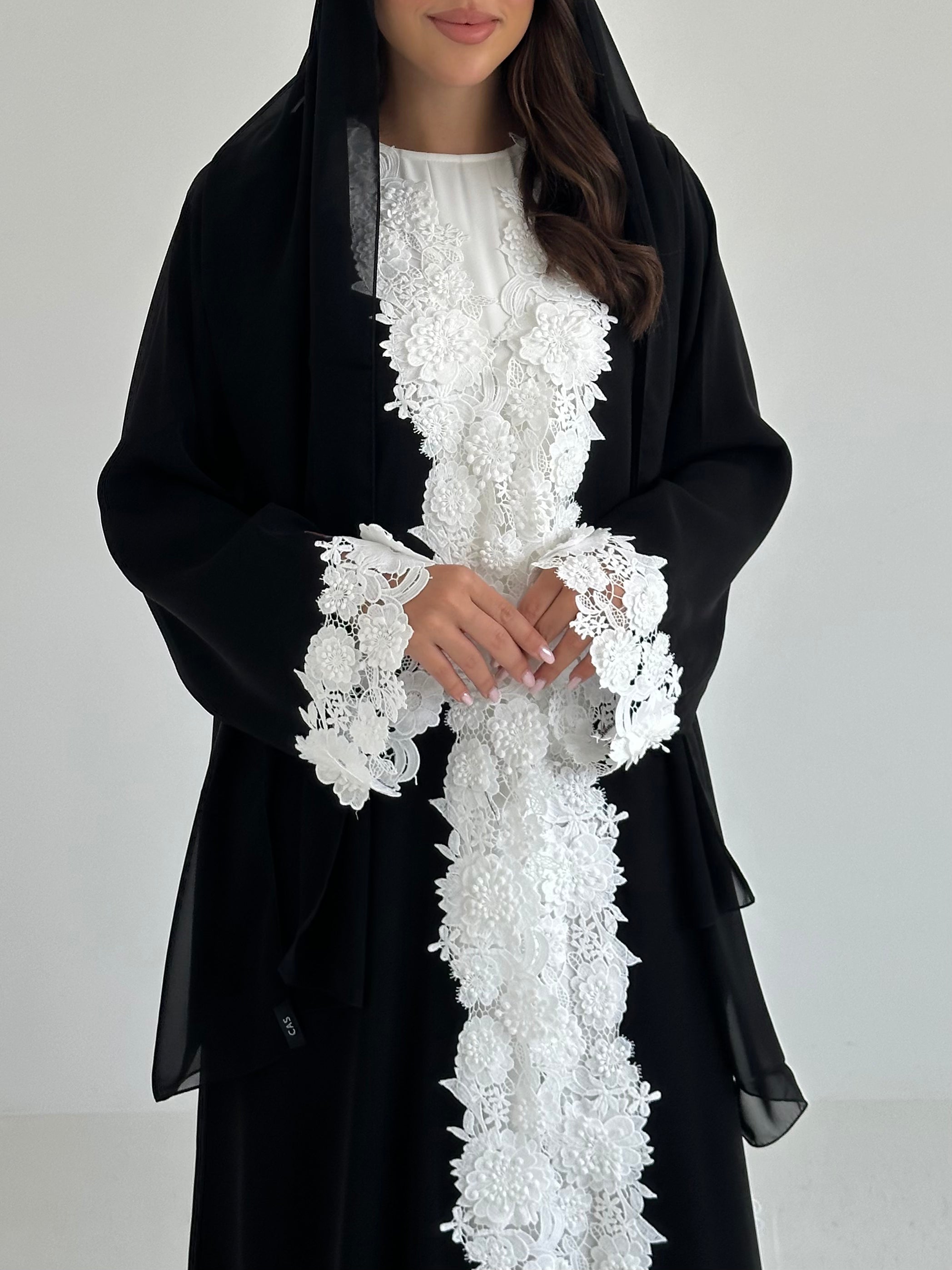 C 2665 - 01 - Black White Floral Lace Abaya