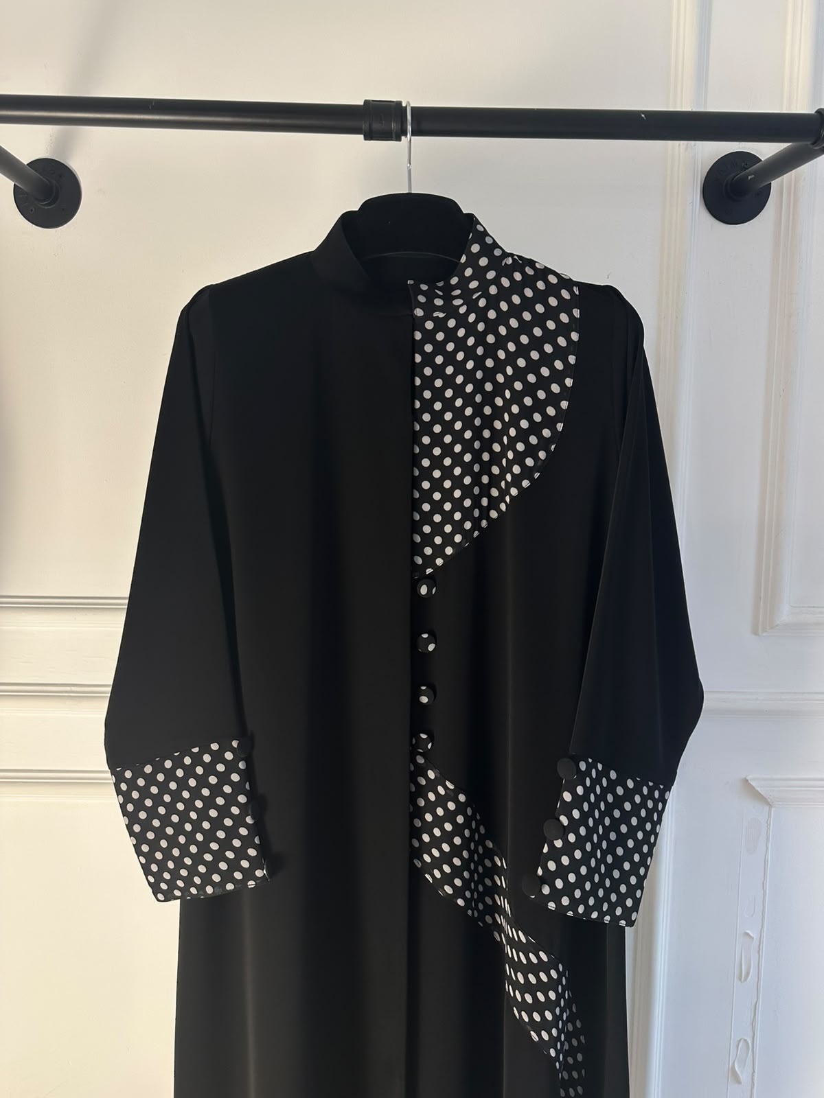 C 2713 Black Polka Dot Abaya