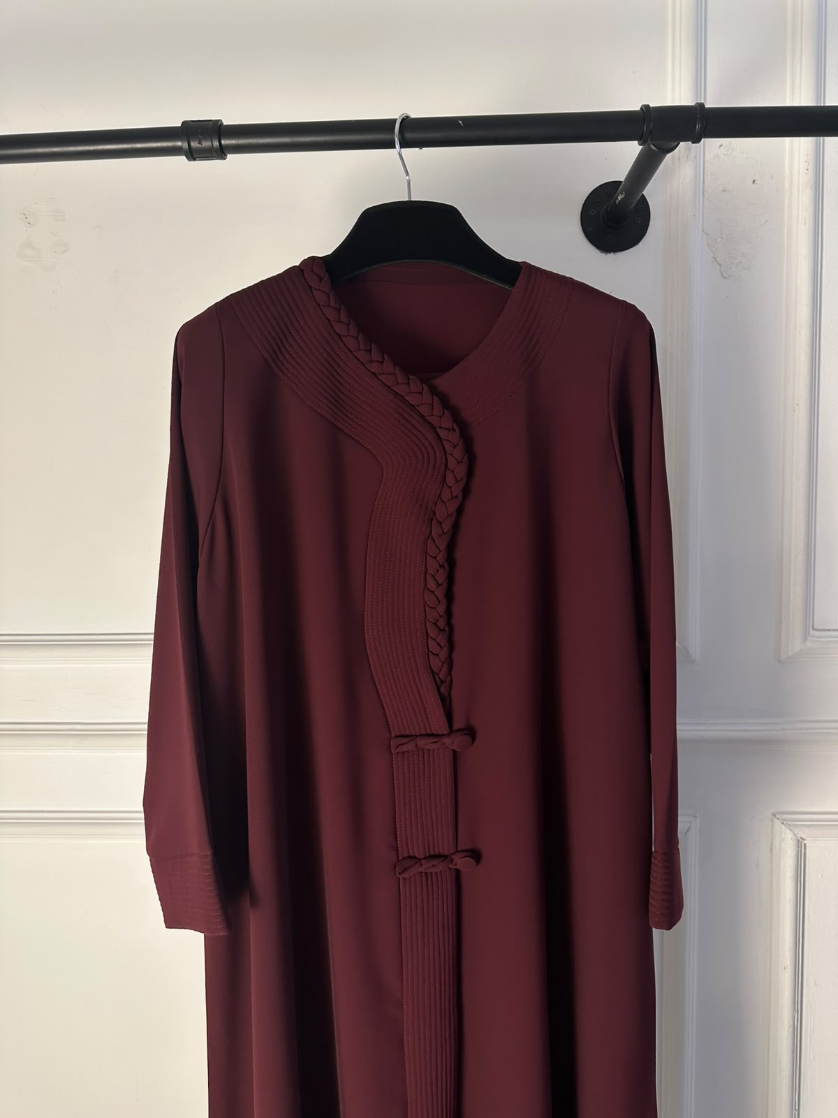 C 2730 Maroon Abaya