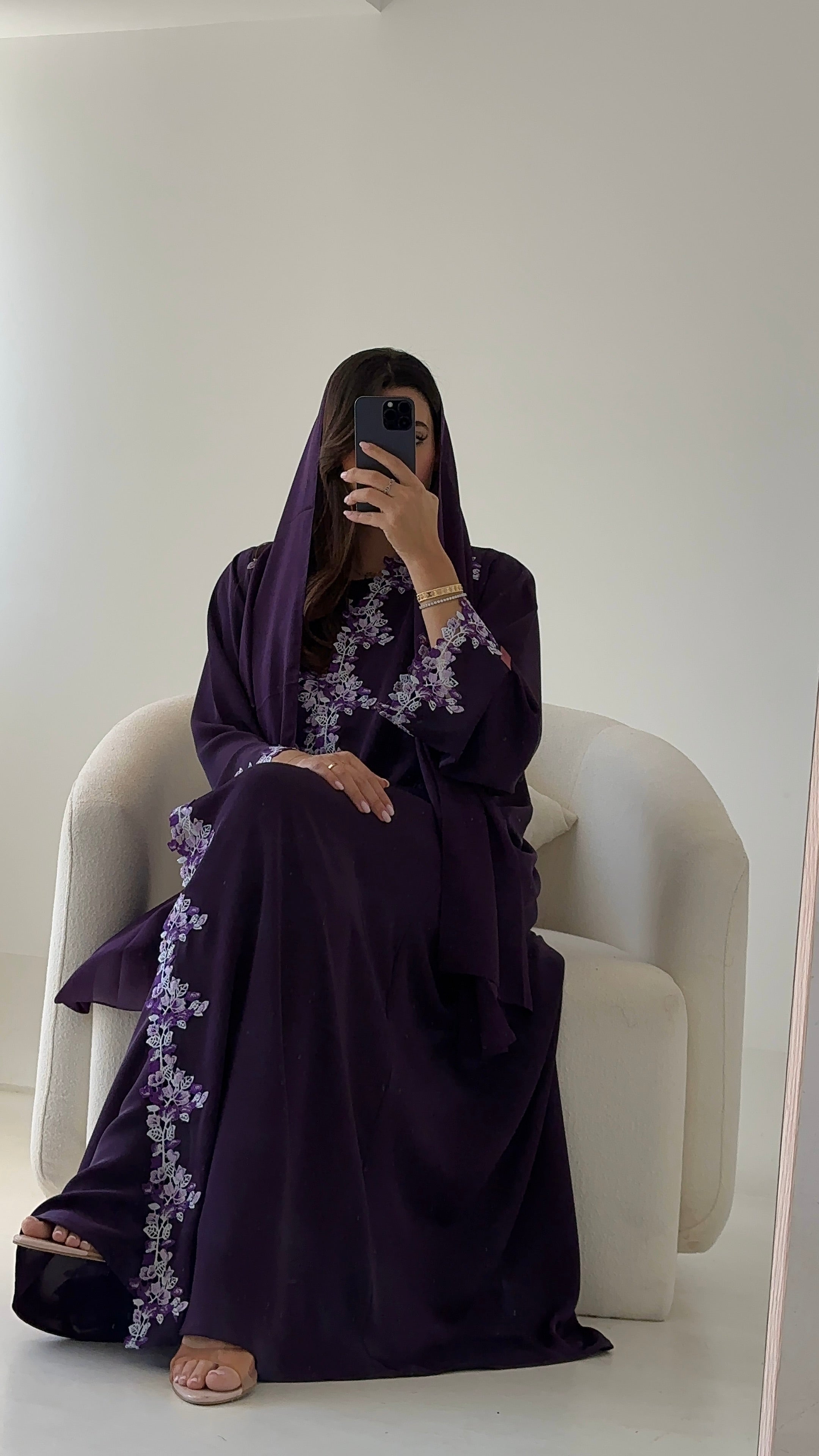 C 2735-01 Mystic Plum Lace Abaya
