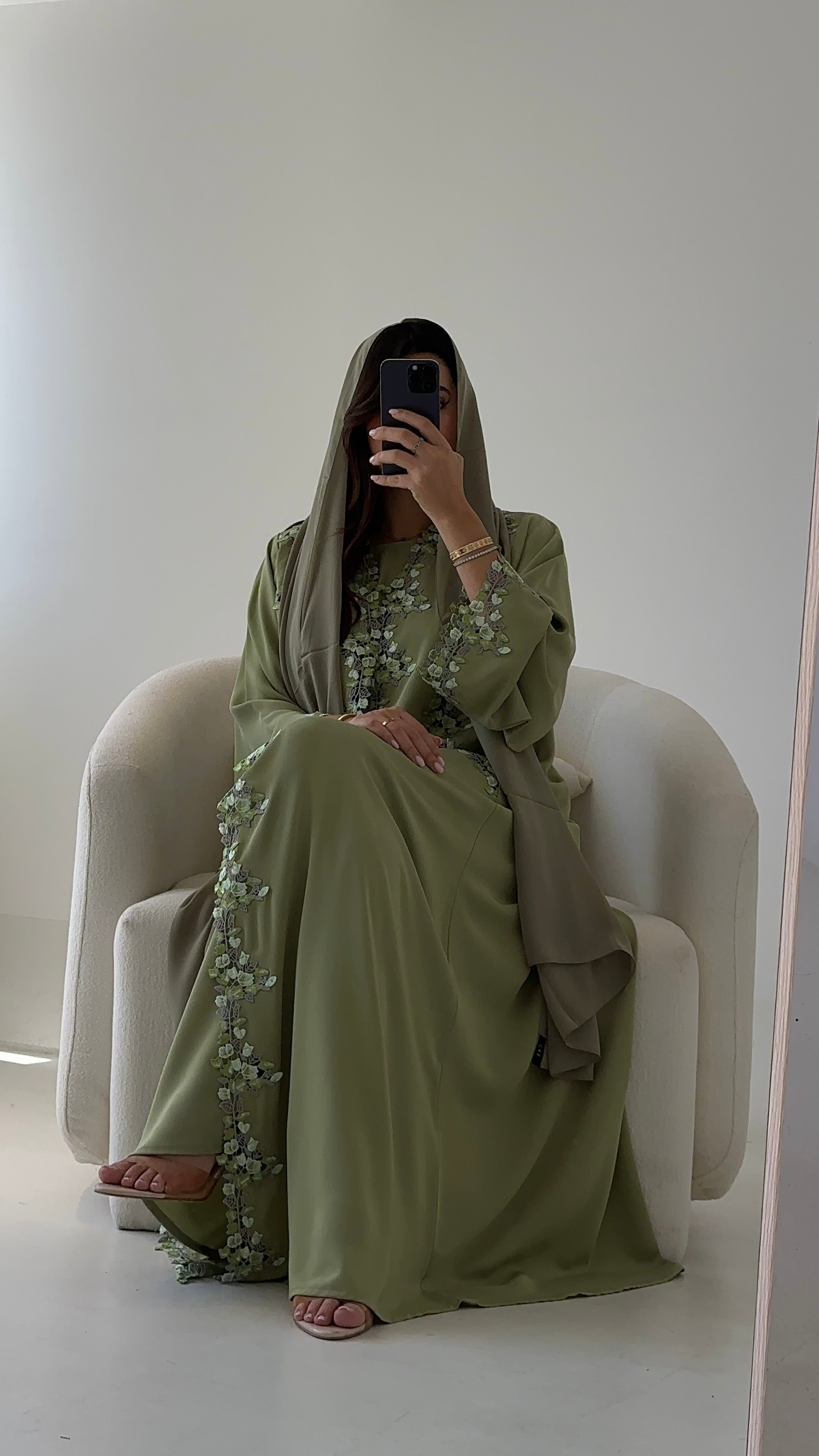 C 2735-05 Greenstone Lace Abaya