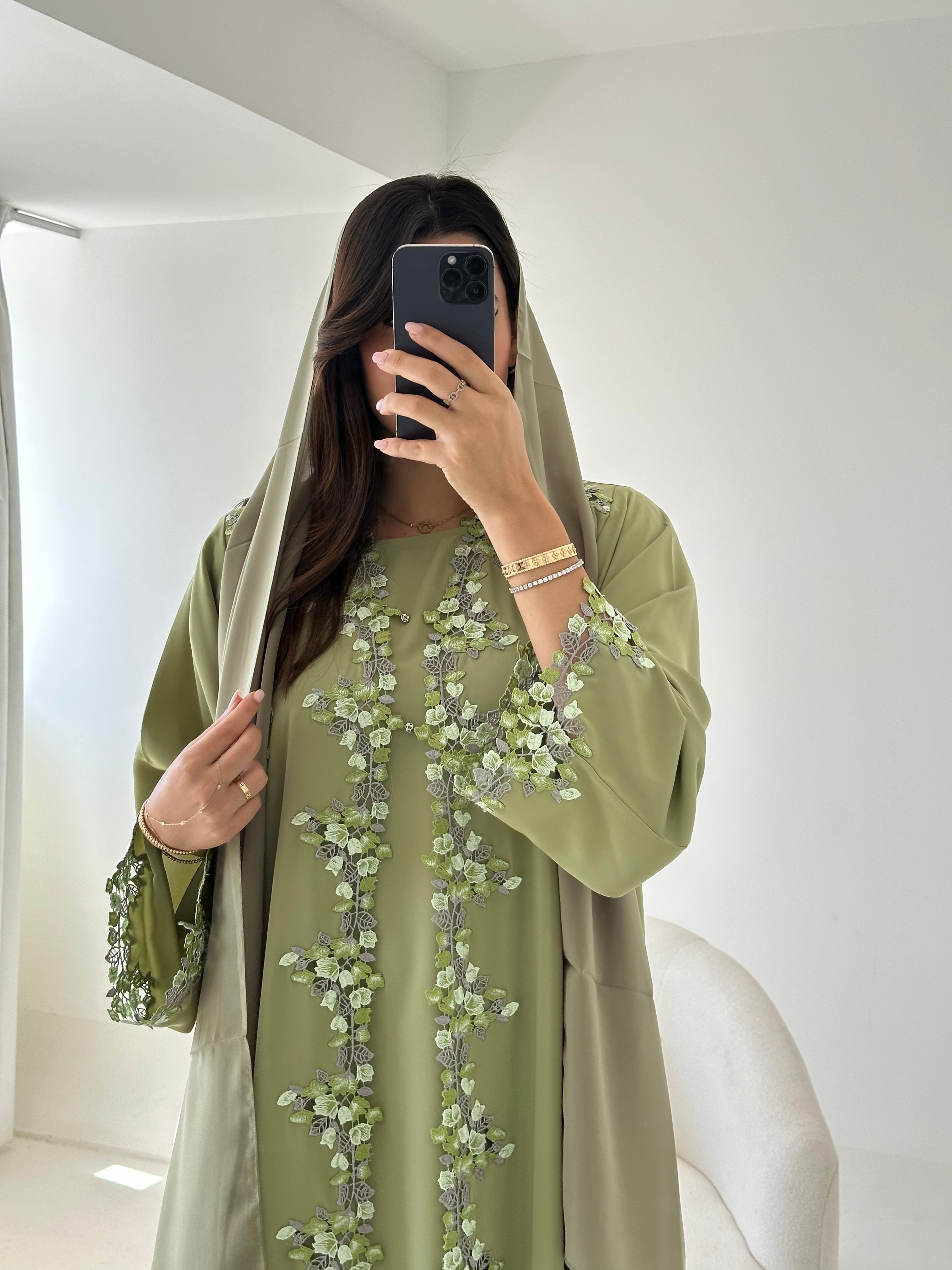 C 2735-05 Greenstone Lace Abaya