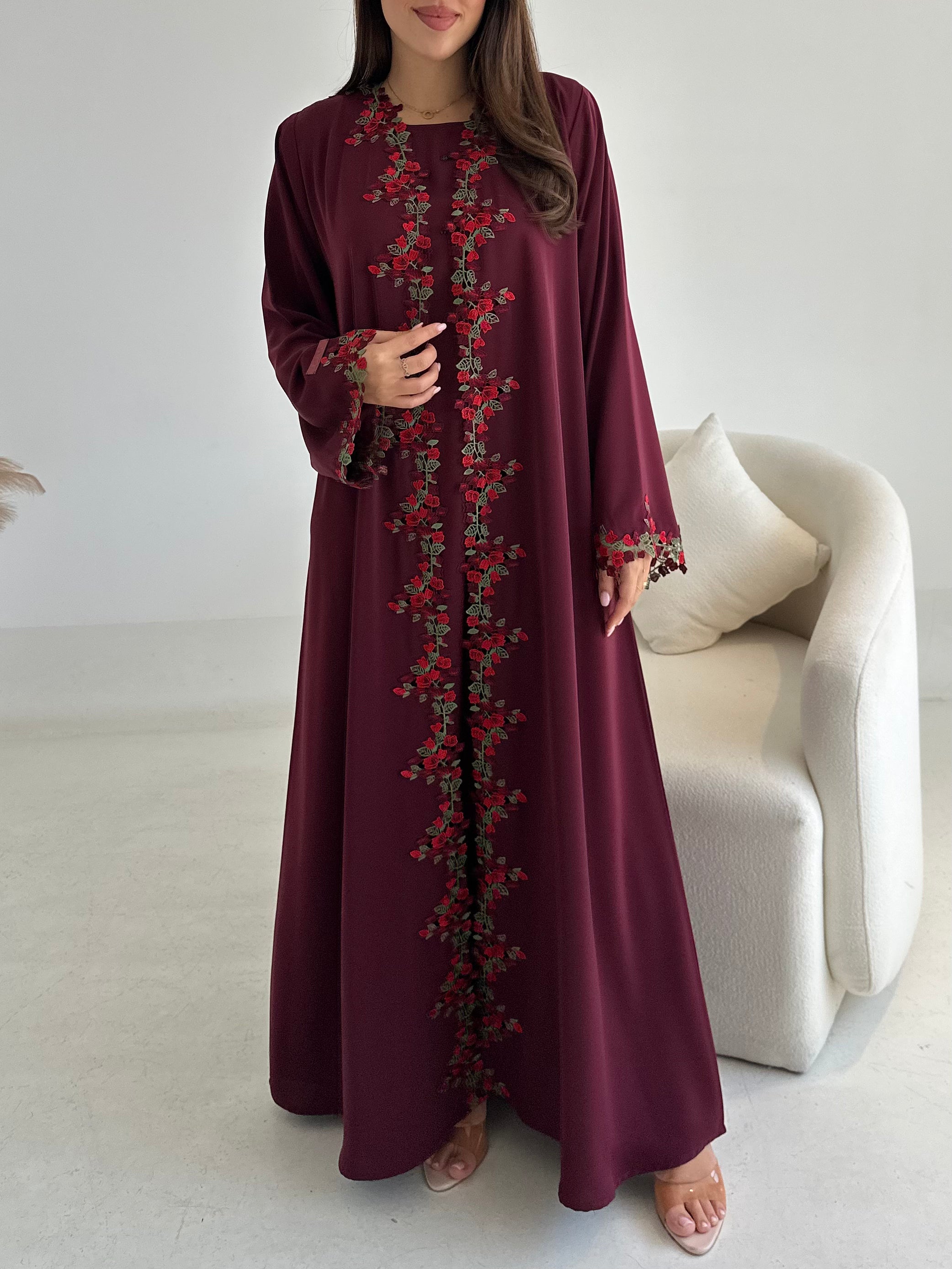 C 2735-07 Scarlet Poppy Lace Abaya