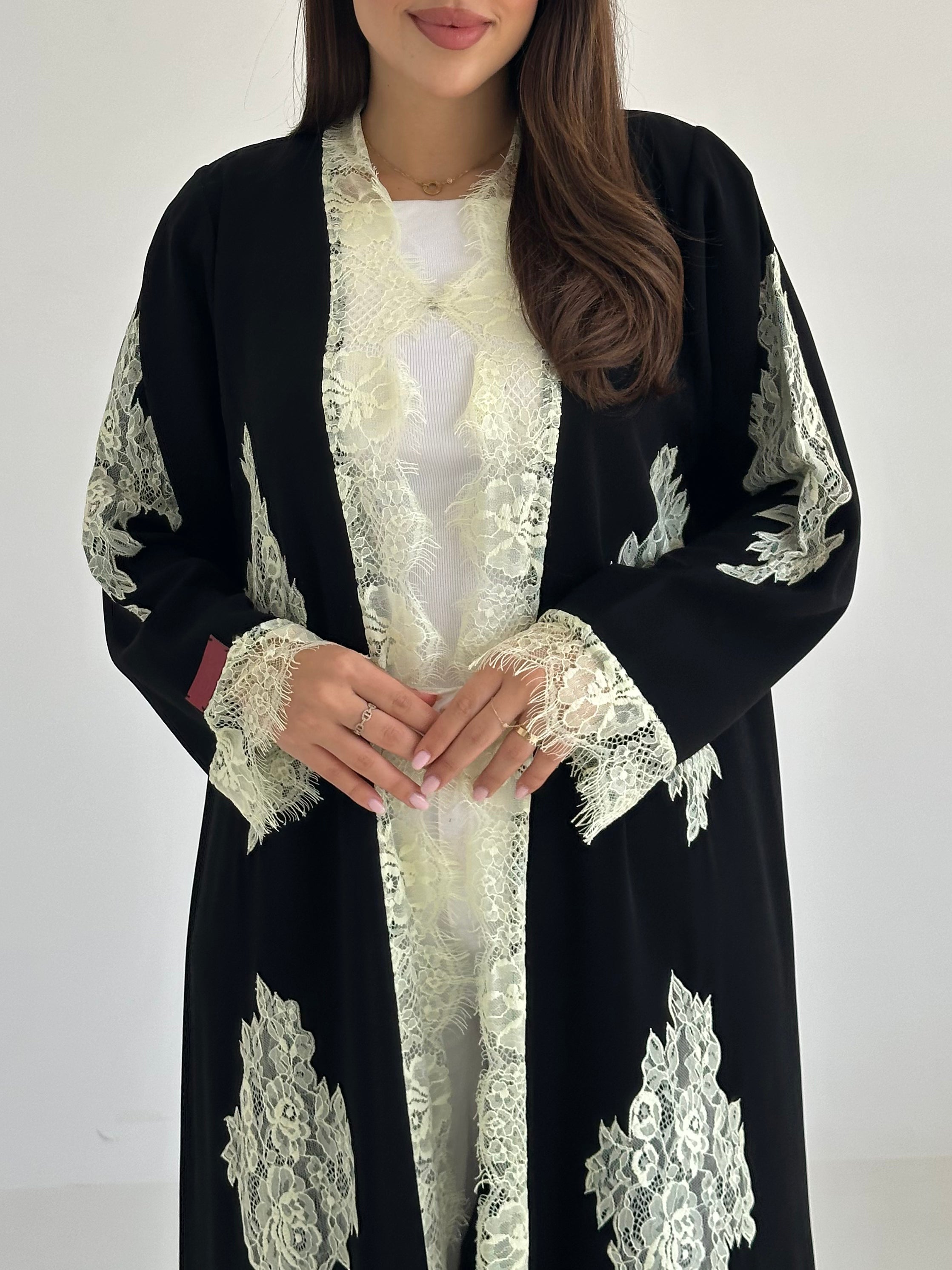 C 2752 Black Dantel Abaya