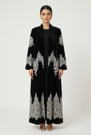C 2831-02 Black White Velvet Dantel Abaya