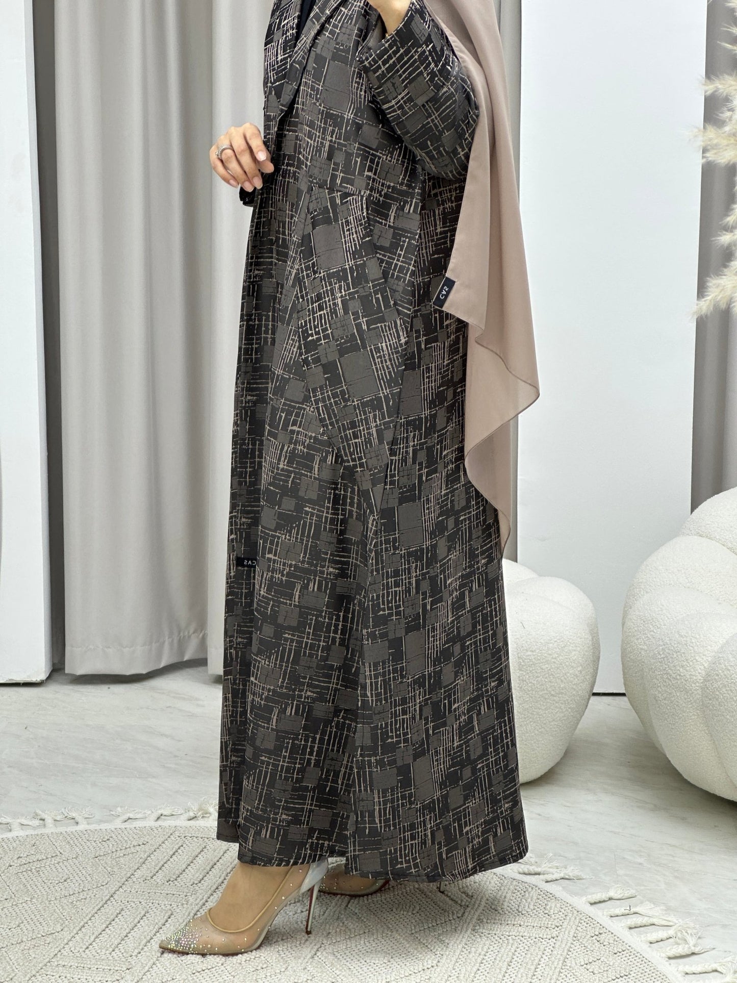 C Beige Coat Winter Abaya