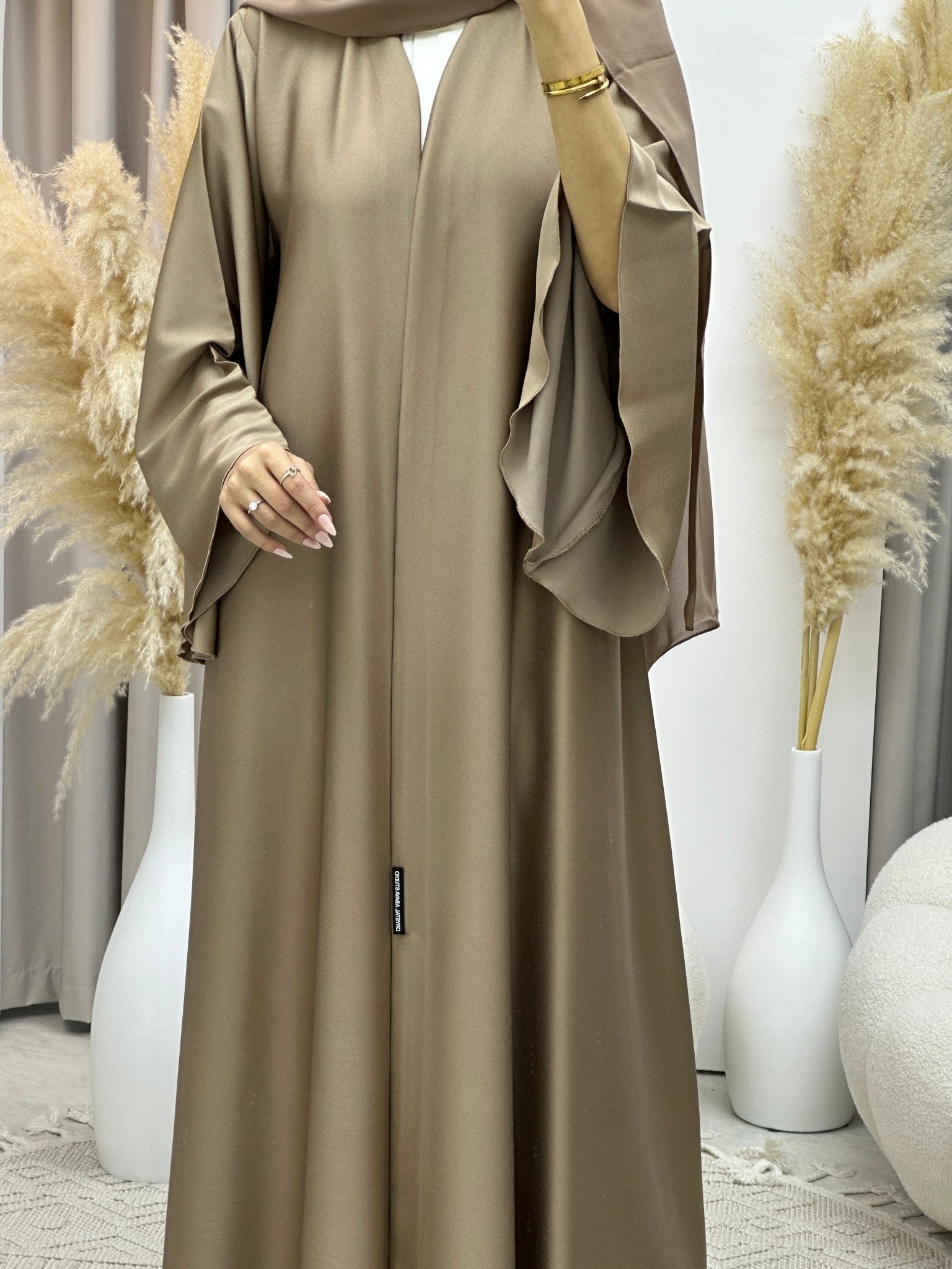 C Beige Kloosh Duotone Abaya