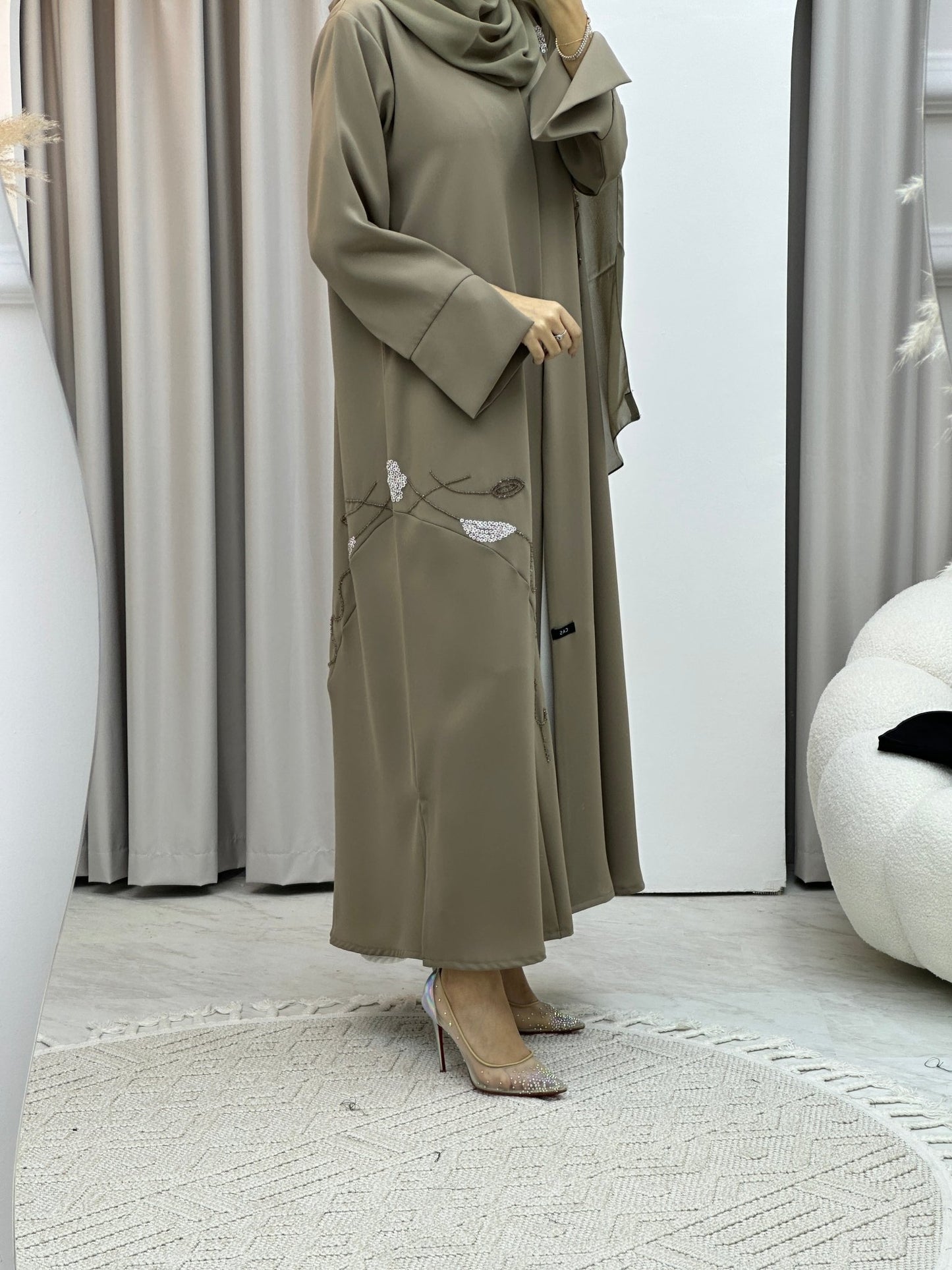 C Beige Sequins Abaya – Crystal Abaya Studio