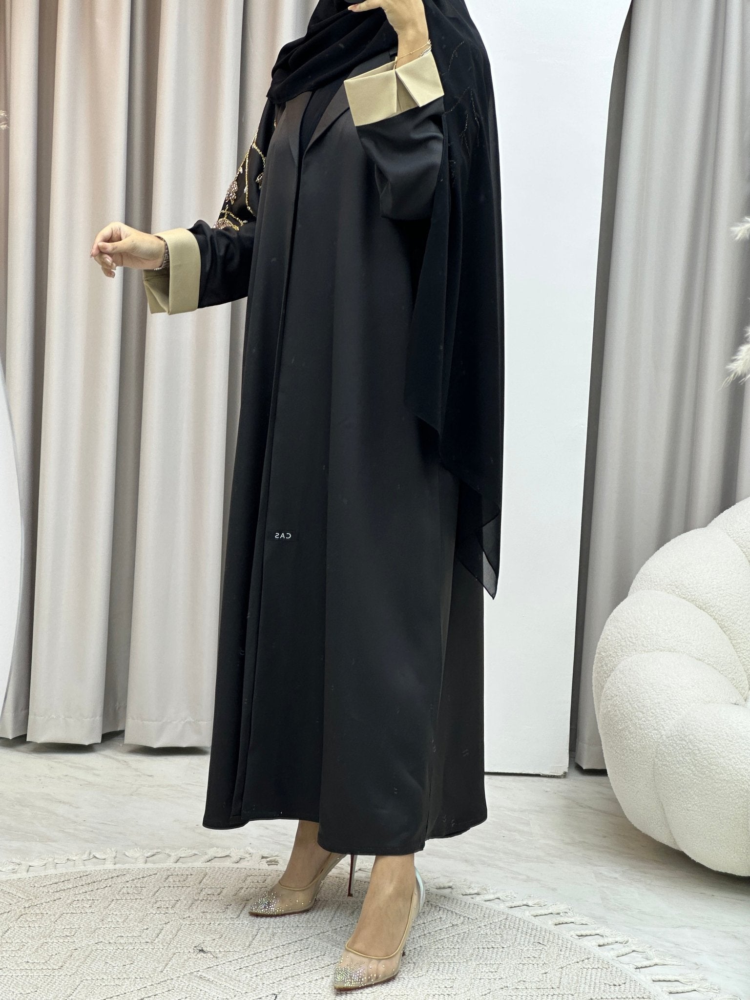 C Black Beige Handwork Abaya Set