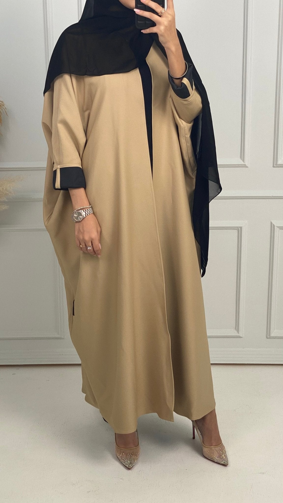 C Black Beige Reversible Abaya