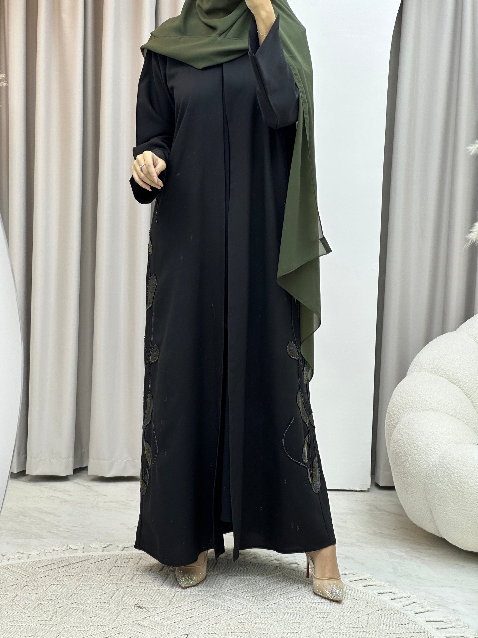 C Black Green Handwork Abaya Set