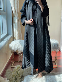 عباية سوداء مطوية رقم 57  - XS / 50