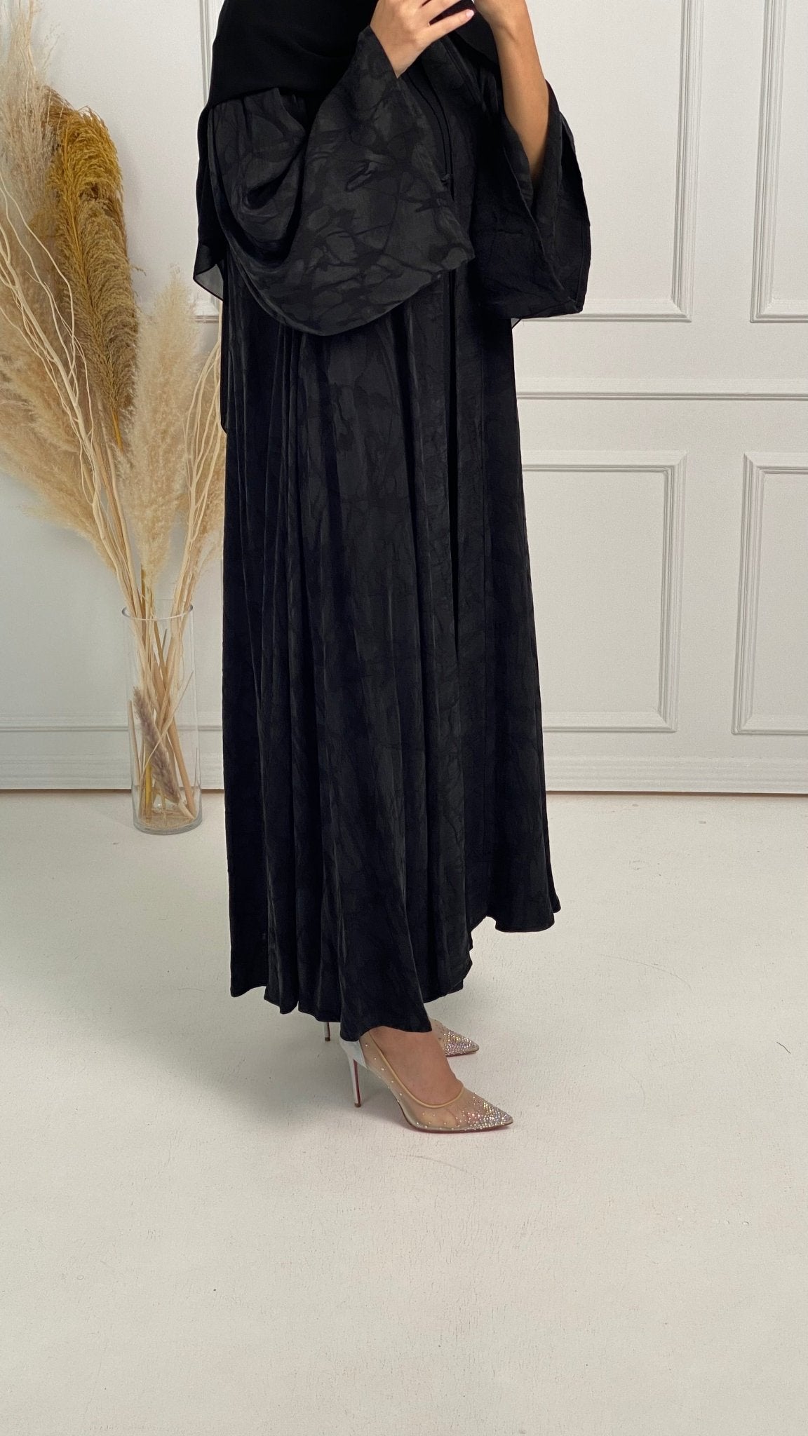 C - Black - Premium - Abaya