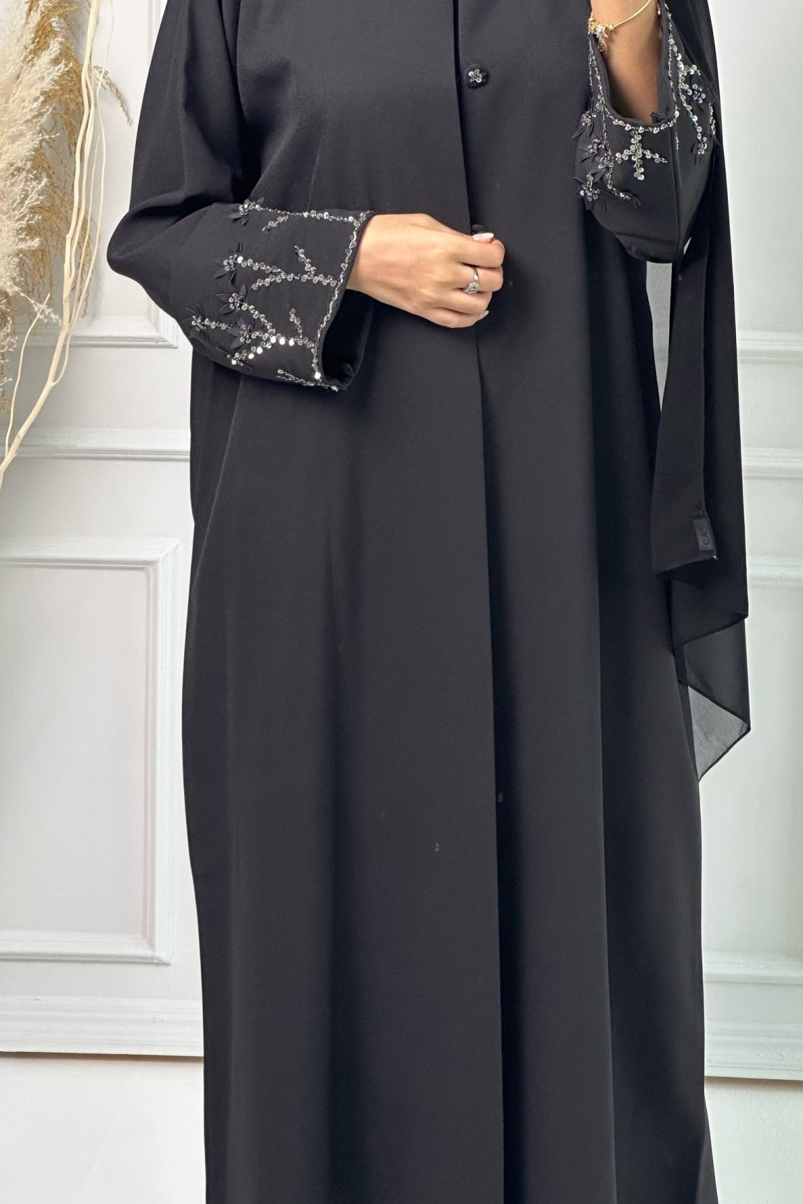 C Black Silver Embroidery Abaya Set