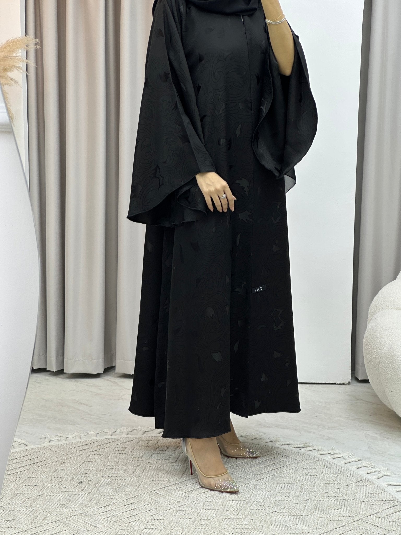 C Black Swirl Print Jacquard Abaya Set