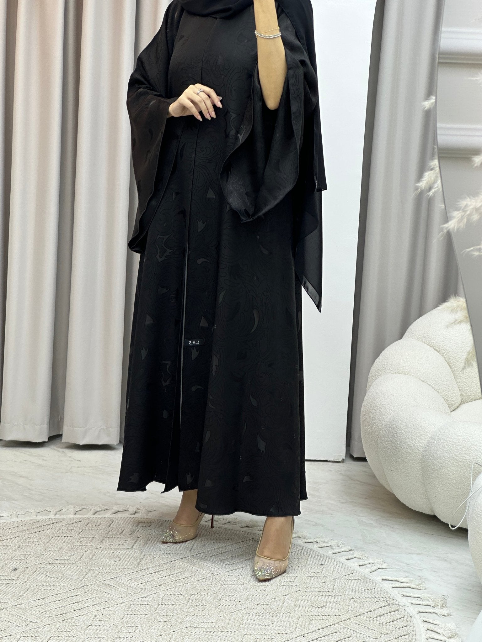 C Black Swirl Print Jacquard Abaya Set