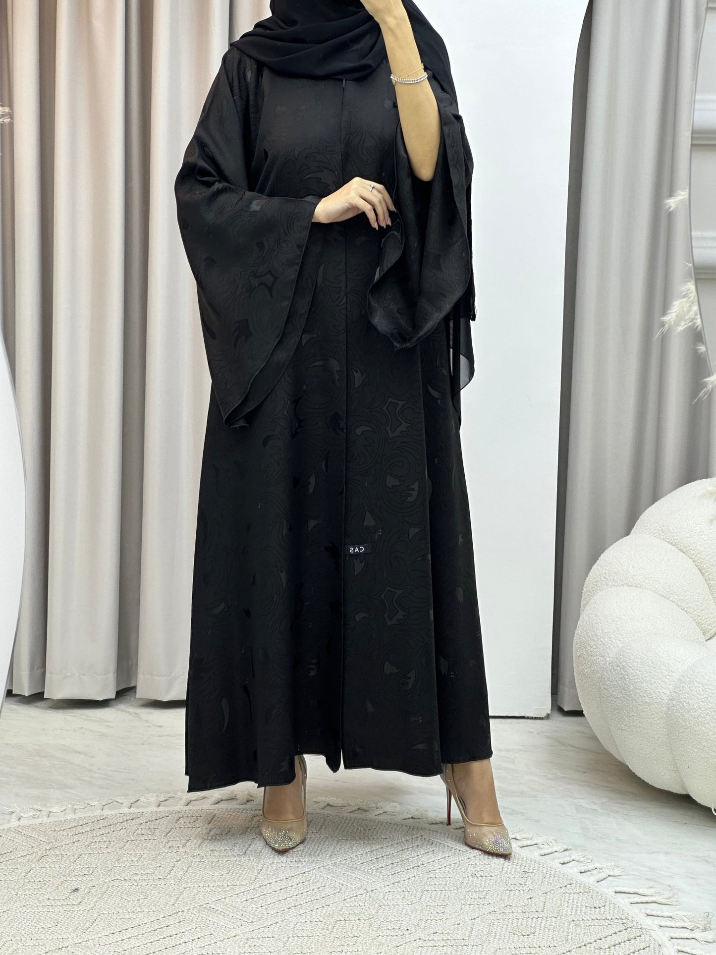 C Black Swirl Print Jacquard Abaya Set