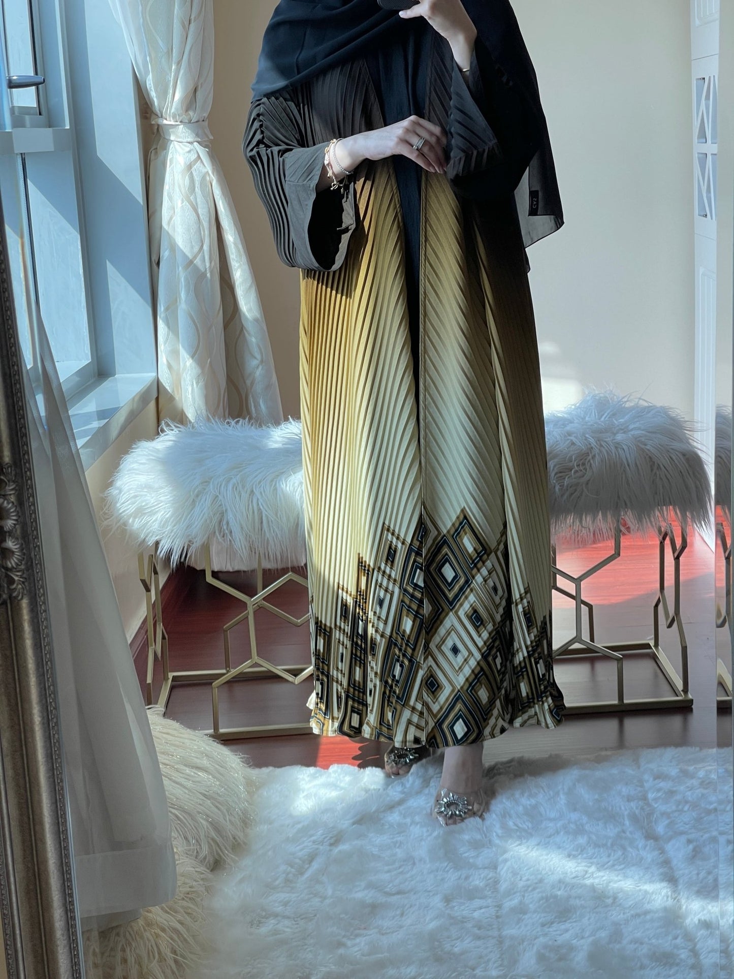 C - Black - Yellow - Ombre - Abaya