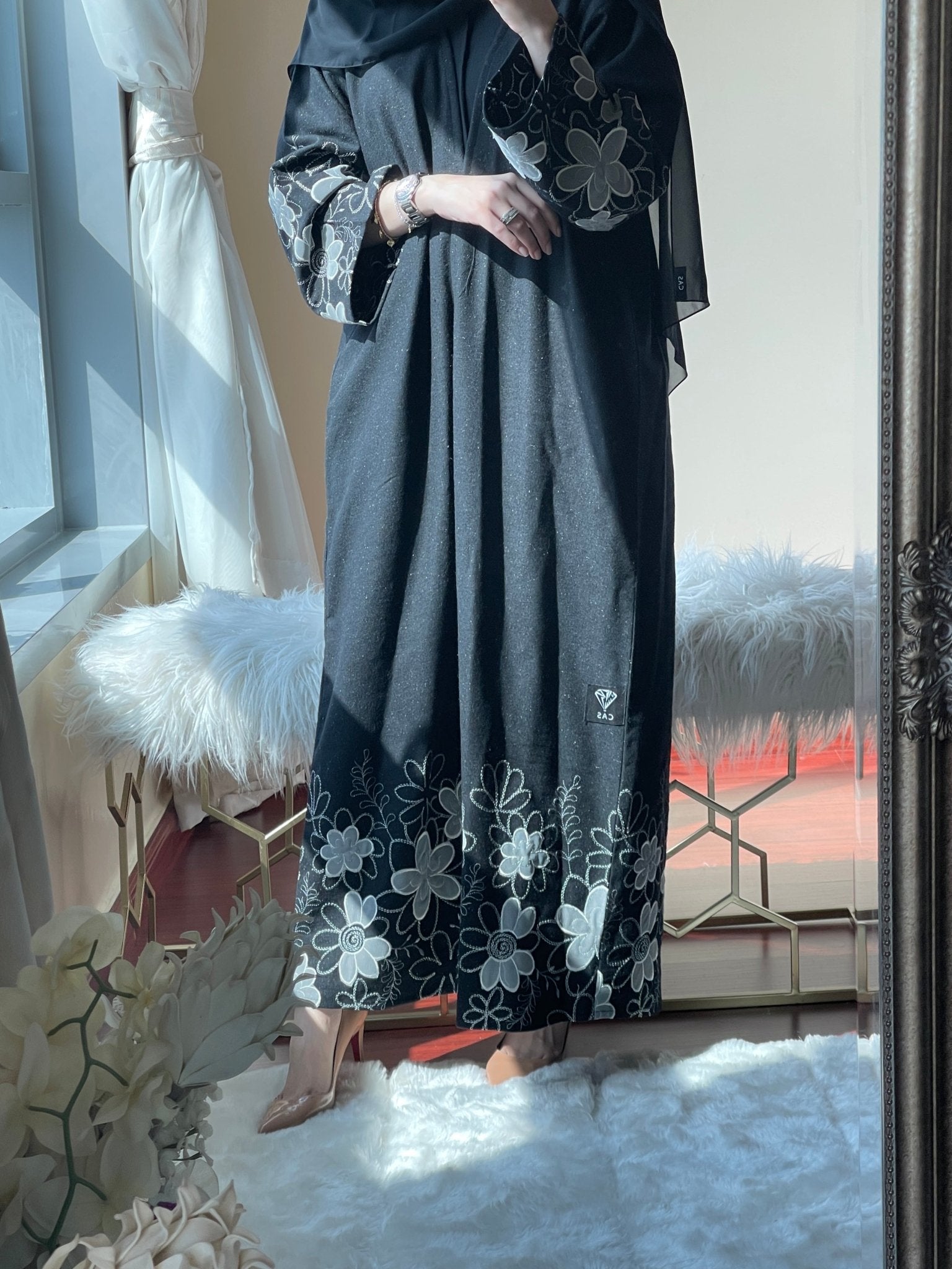 C - BlackFloral - Wool - Abaya