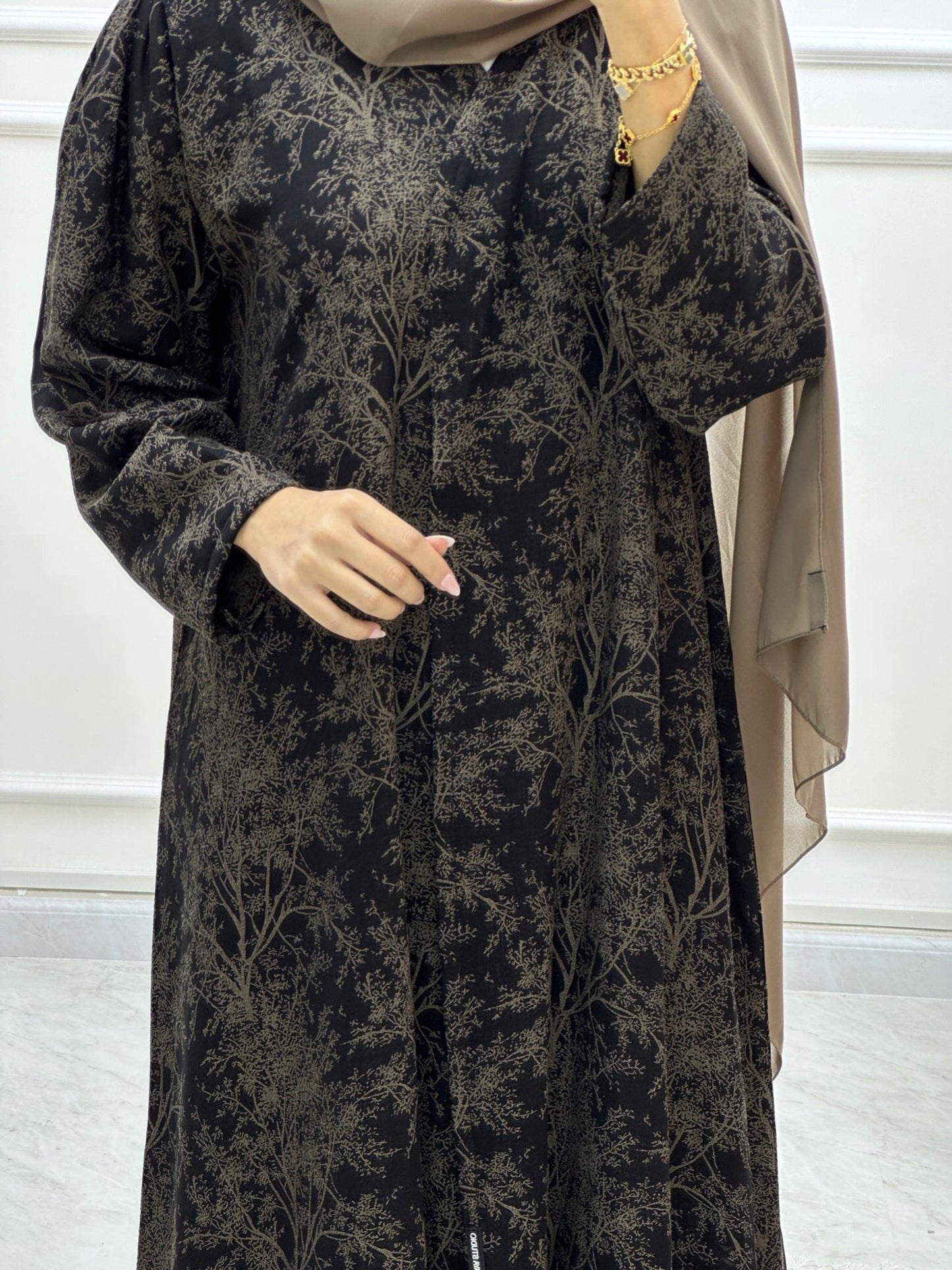 C Blossom Bisht Budget Beige Abaya