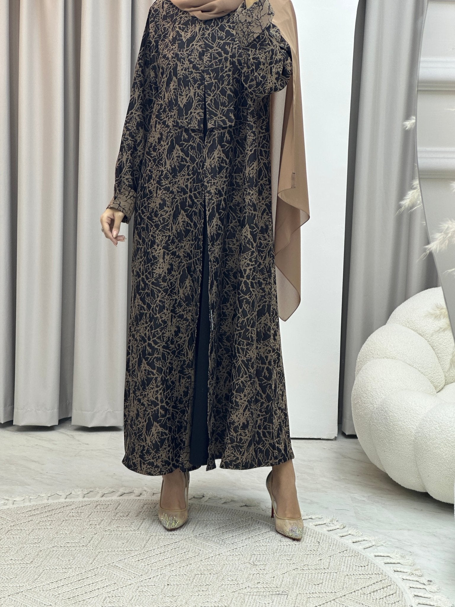 C Branch Winter Beige Coat Abaya