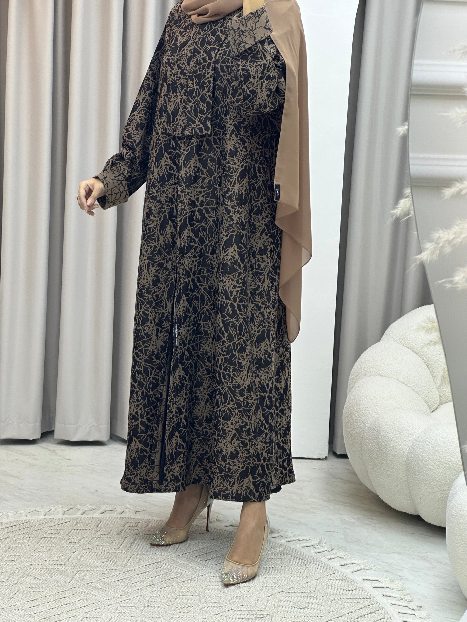 C Branch Winter Beige Coat Abaya