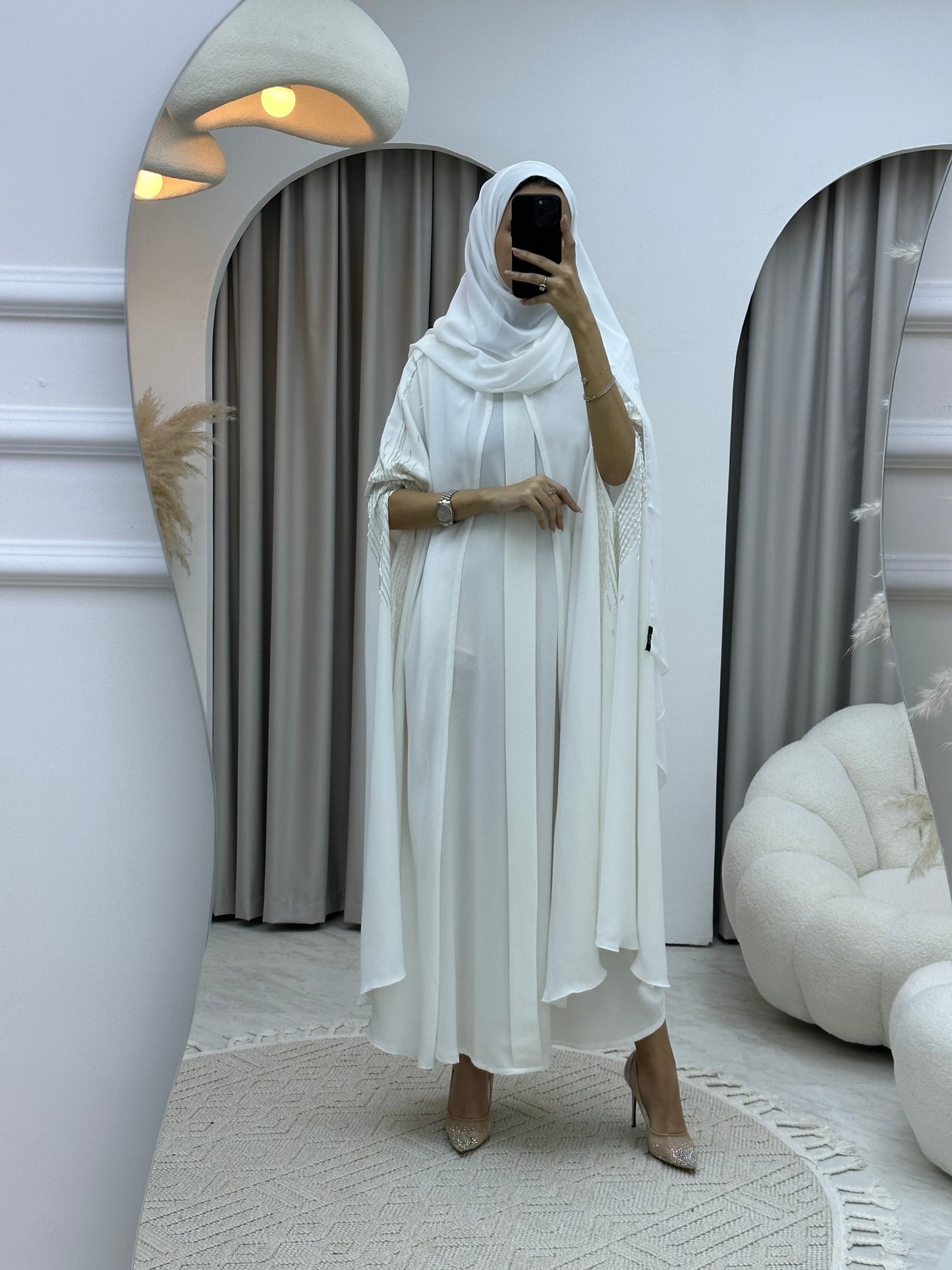 C Cape White Abaya