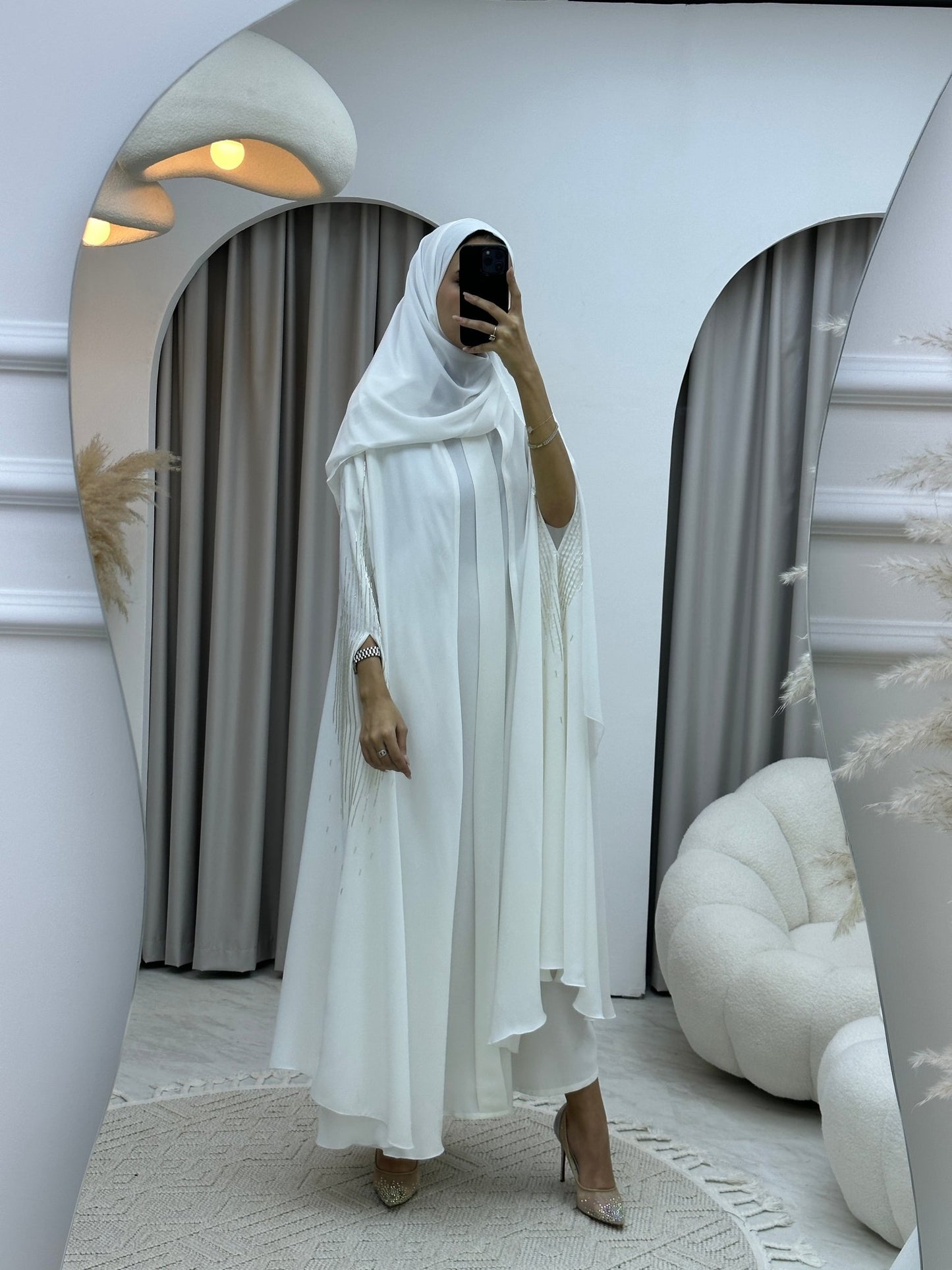 C Cape White Abaya