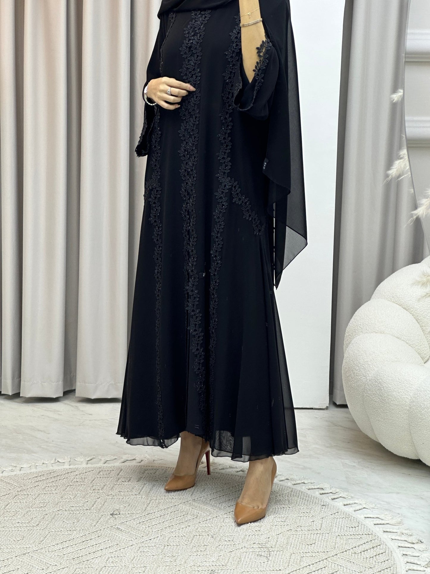 C Classic Black Lace Abaya Set