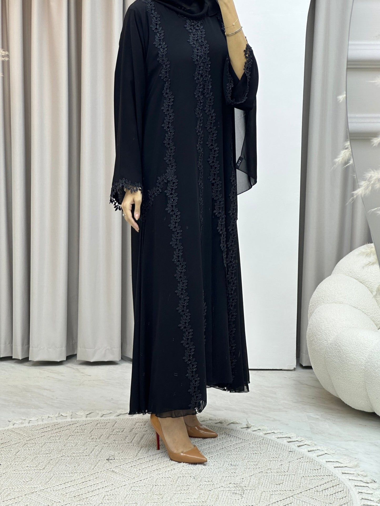 C Classic Black Lace Abaya Set