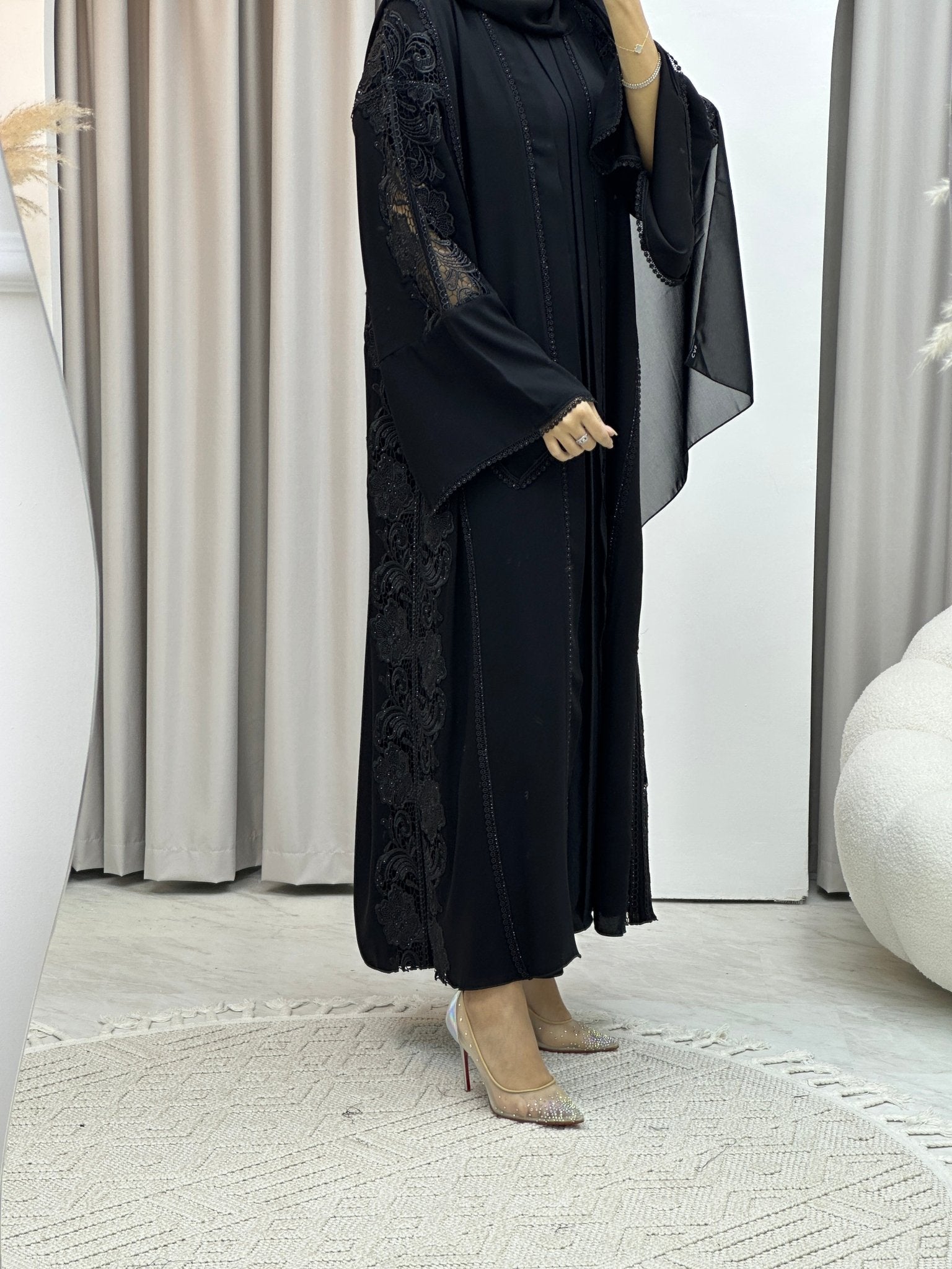 C Classic Lace Work Abaya Set