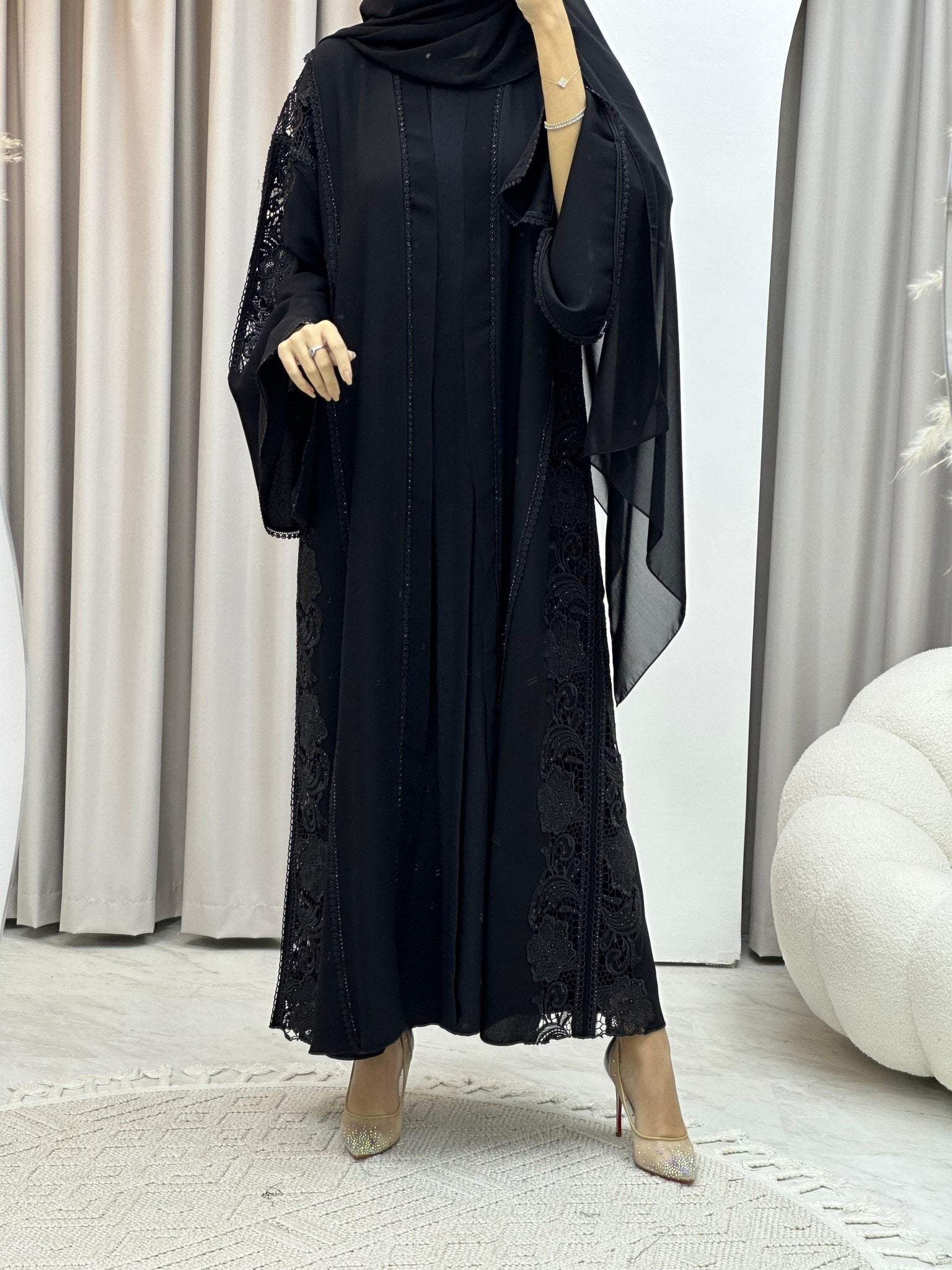 C Classic Lace Work Abaya Set