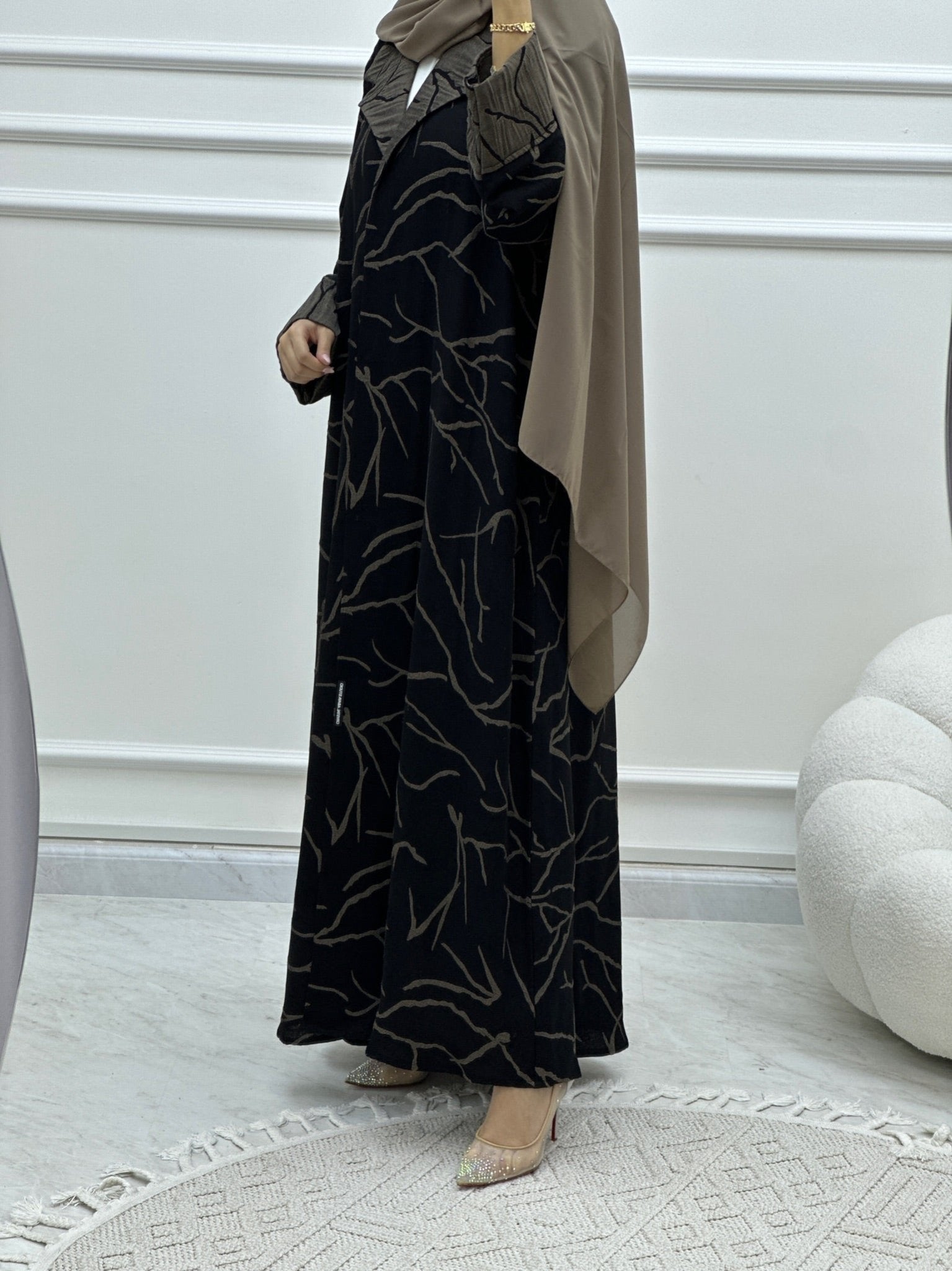 C Coat Budget Beige Abaya