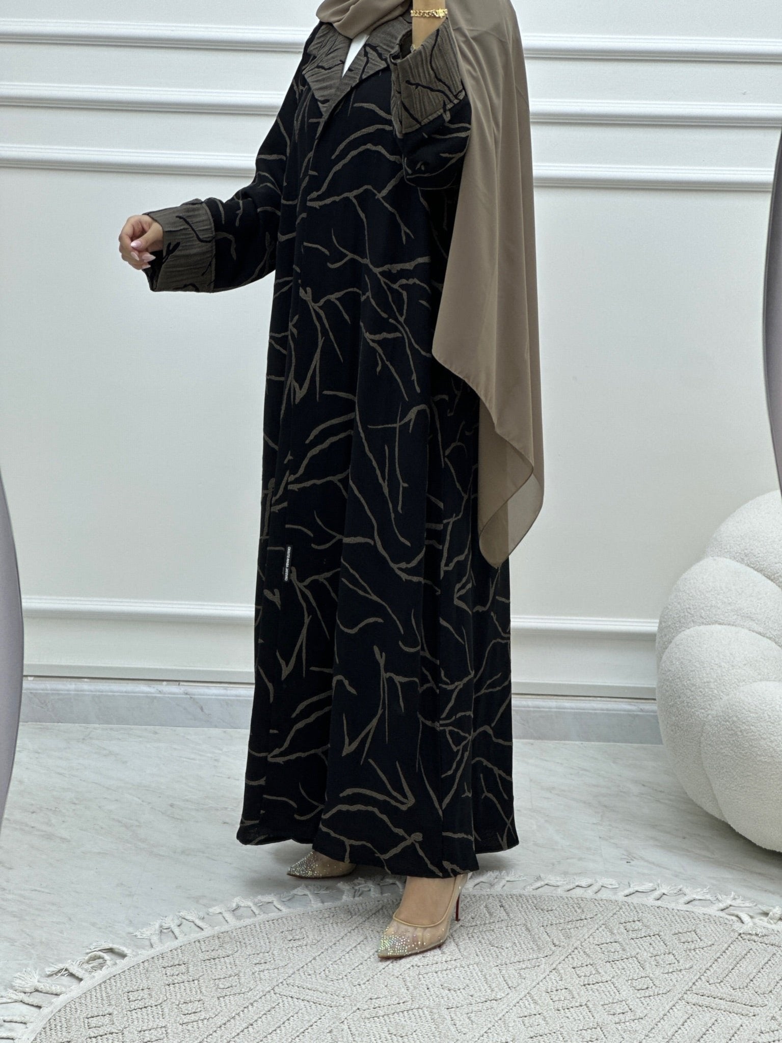 C Coat Budget Beige Abaya