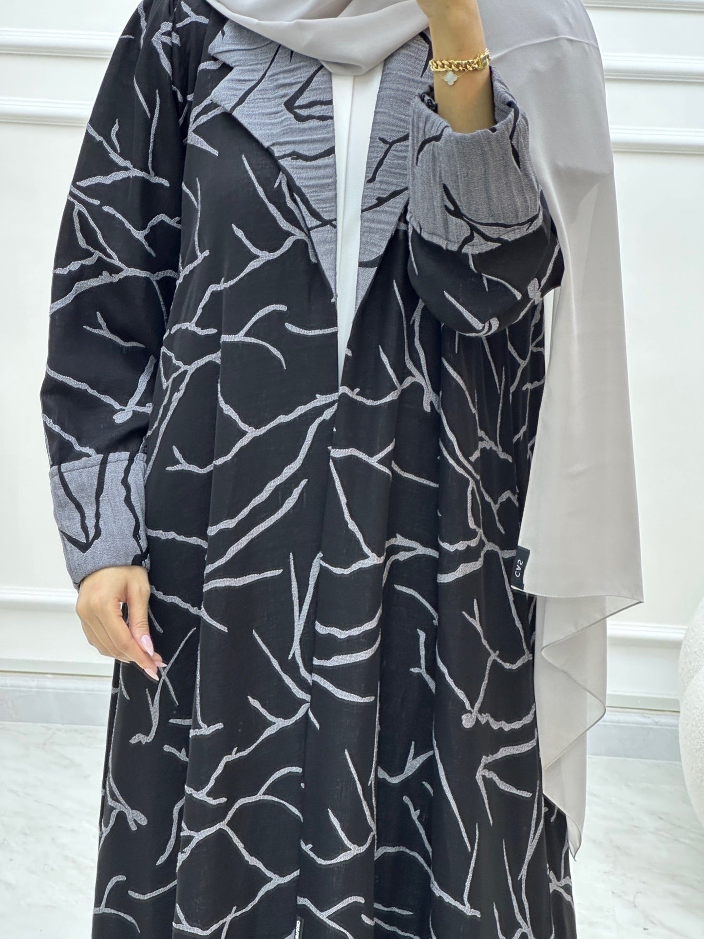 C Coat Budget Grey Abaya