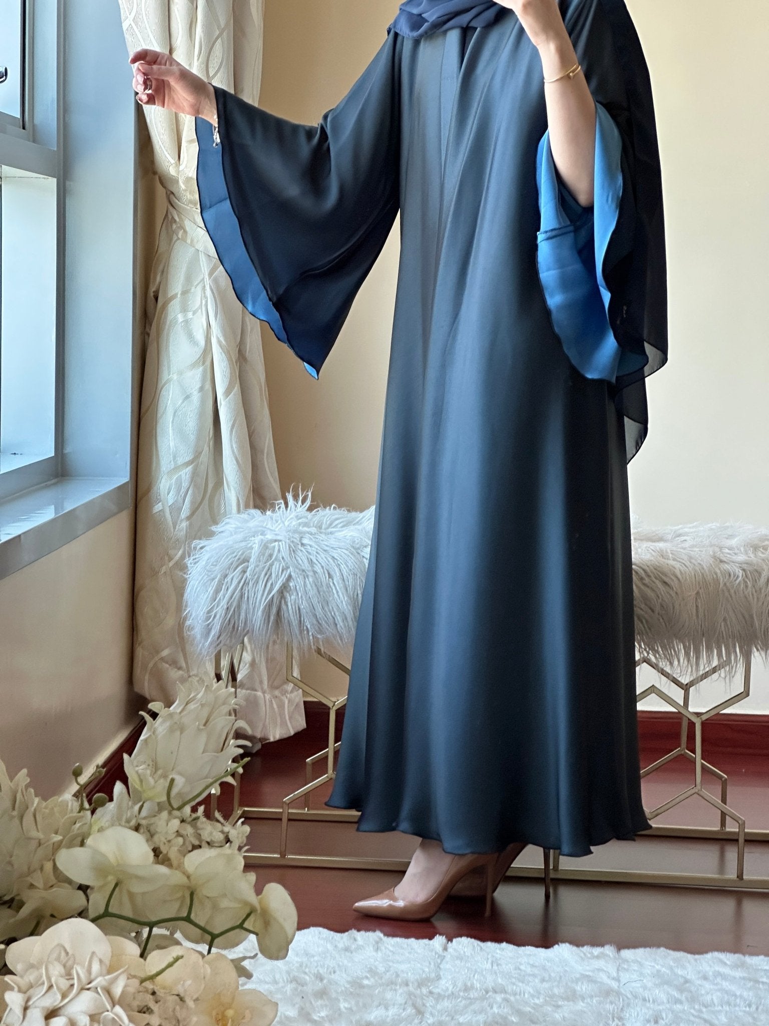 C - DarkBlue - LightBlue - Duotone - Abaya