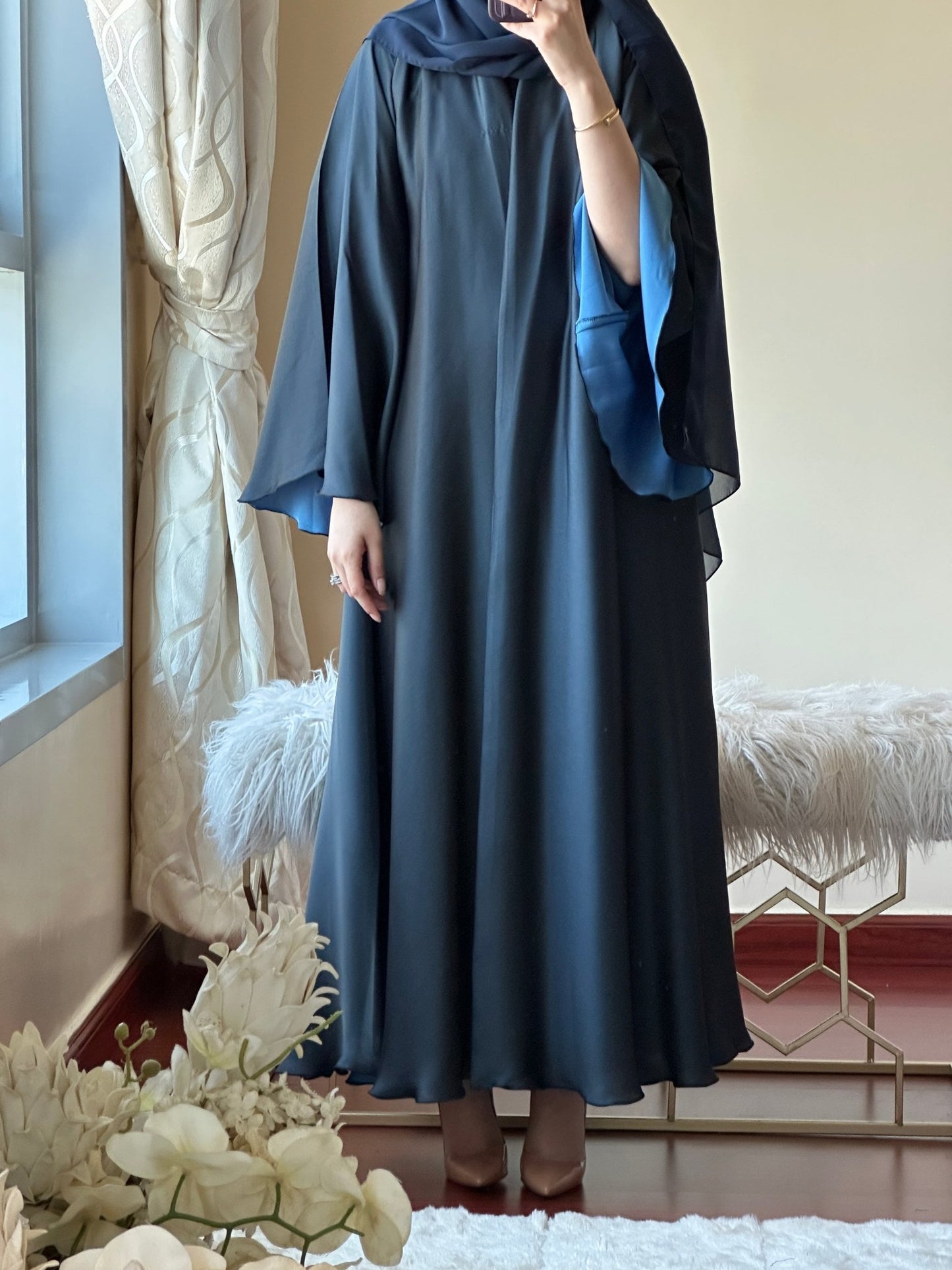 C - DarkBlue - LightBlue - Duotone - Abaya