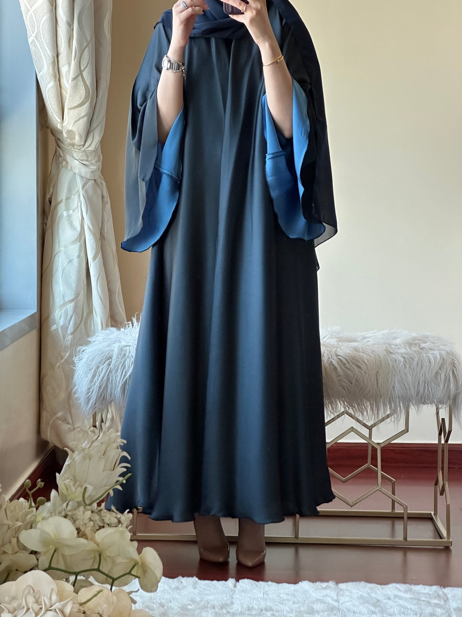 C - DarkBlue - LightBlue - Duotone - Abaya