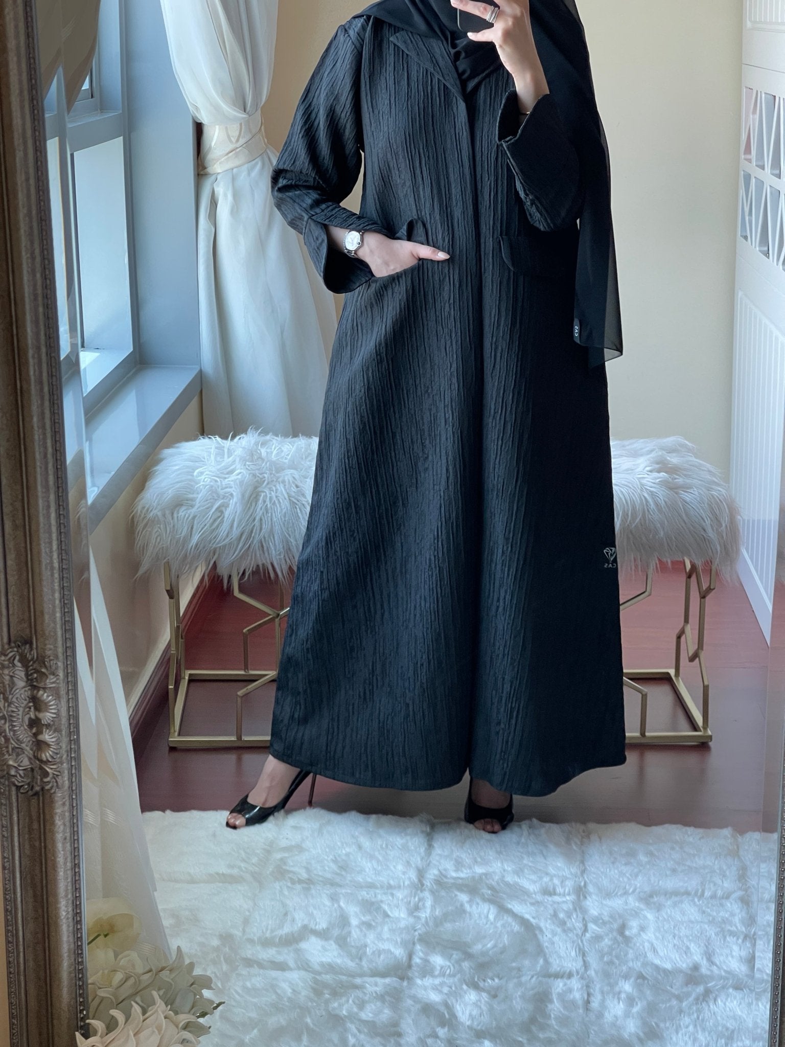 C - DashedStripes - Work - Abaya - Set - 03