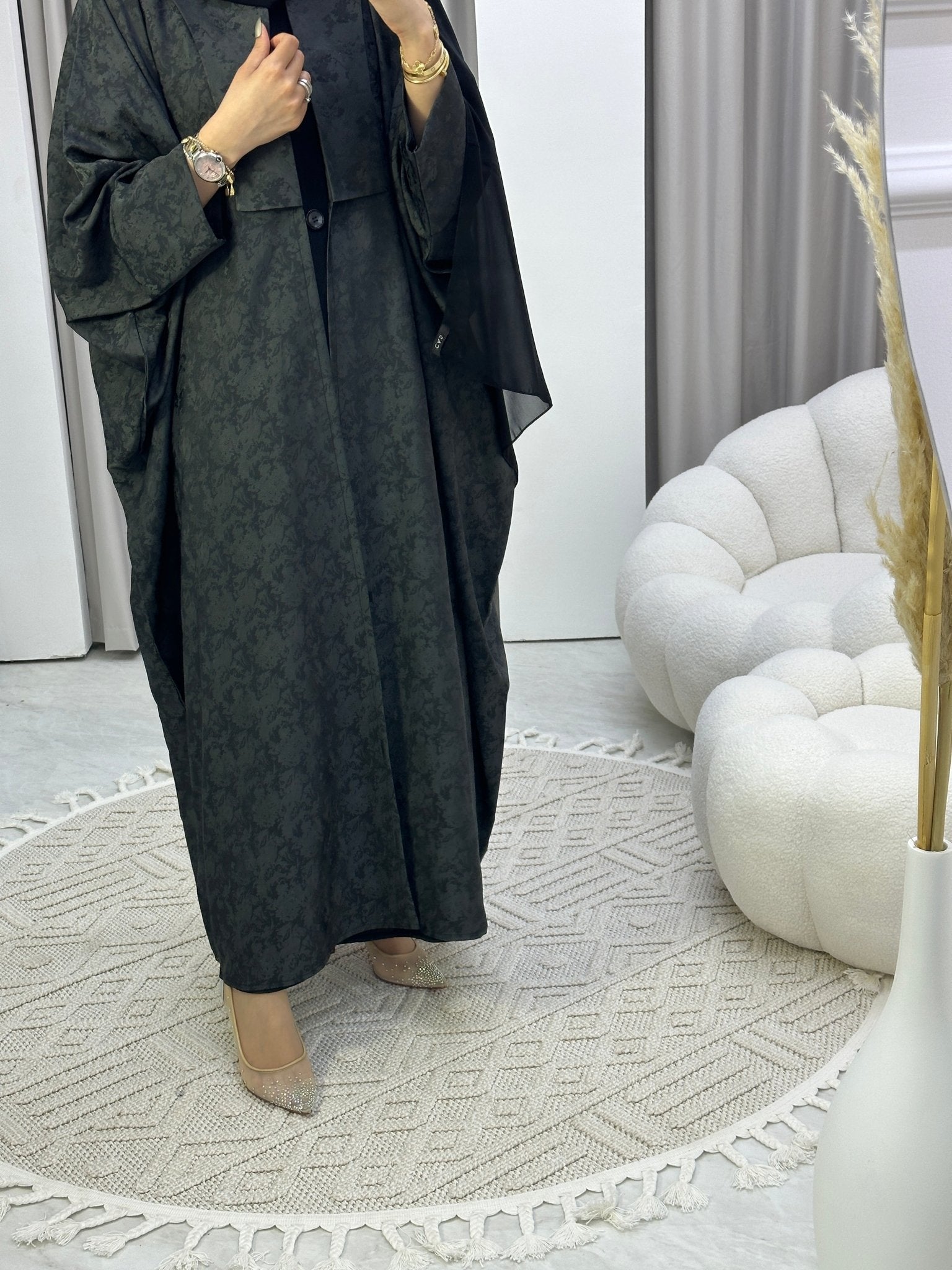 C Floral Grey Bisht Abaya