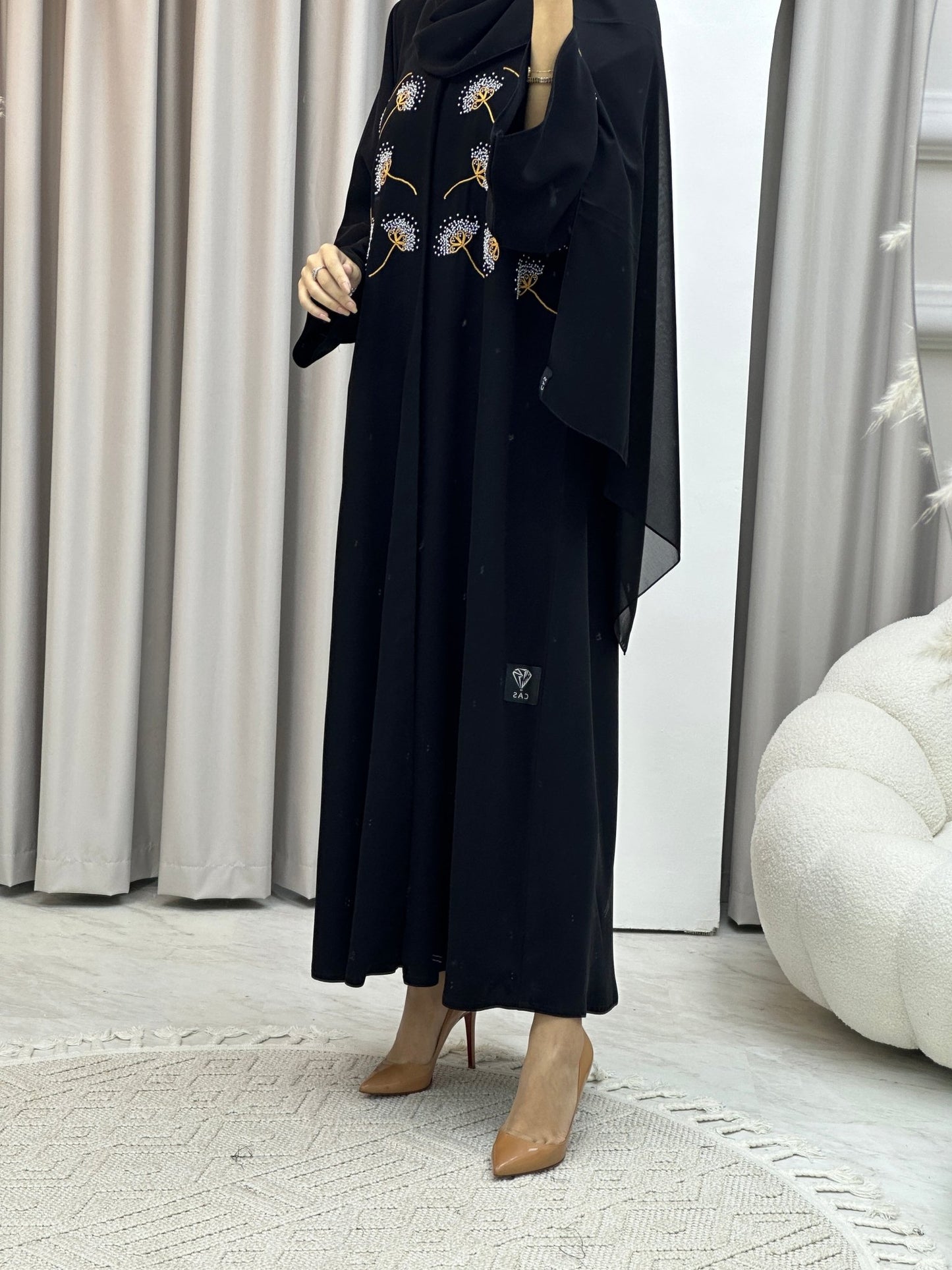 C Flower Embroidery Black Abaya Set