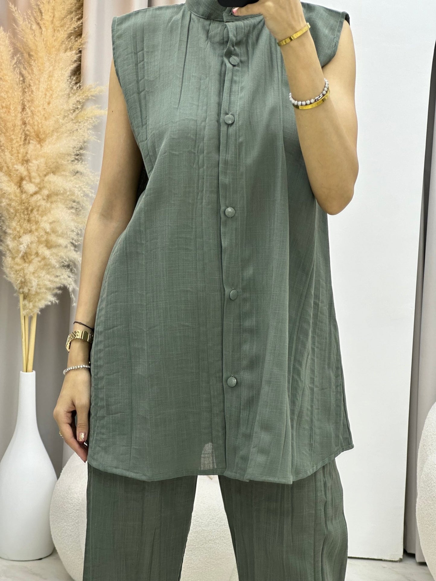 C Green Pleated Linen Inner Set