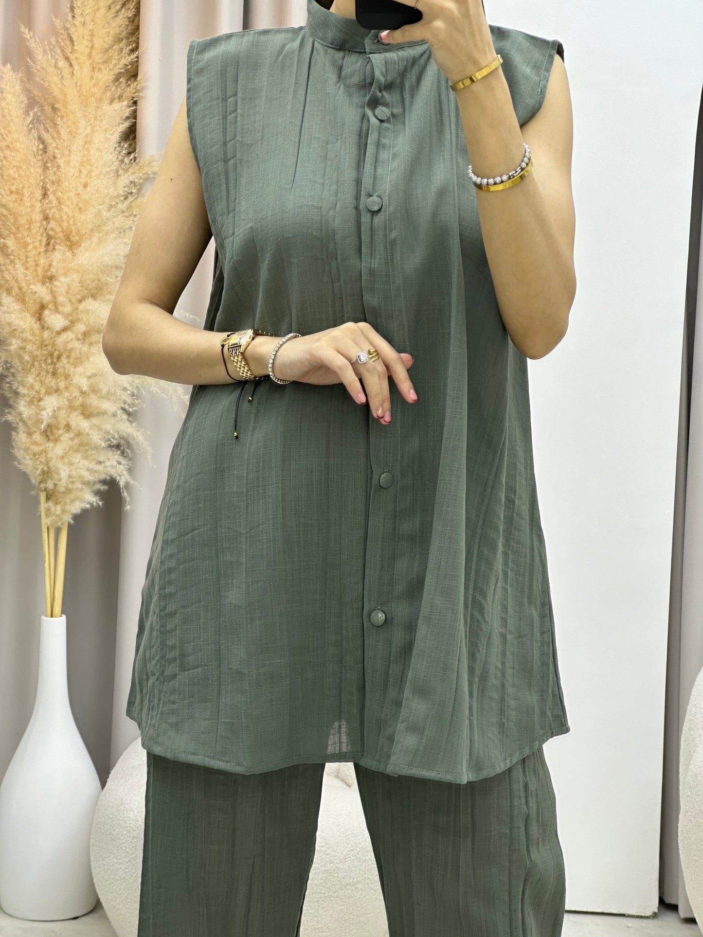 C Green Pleated Linen Inner Set