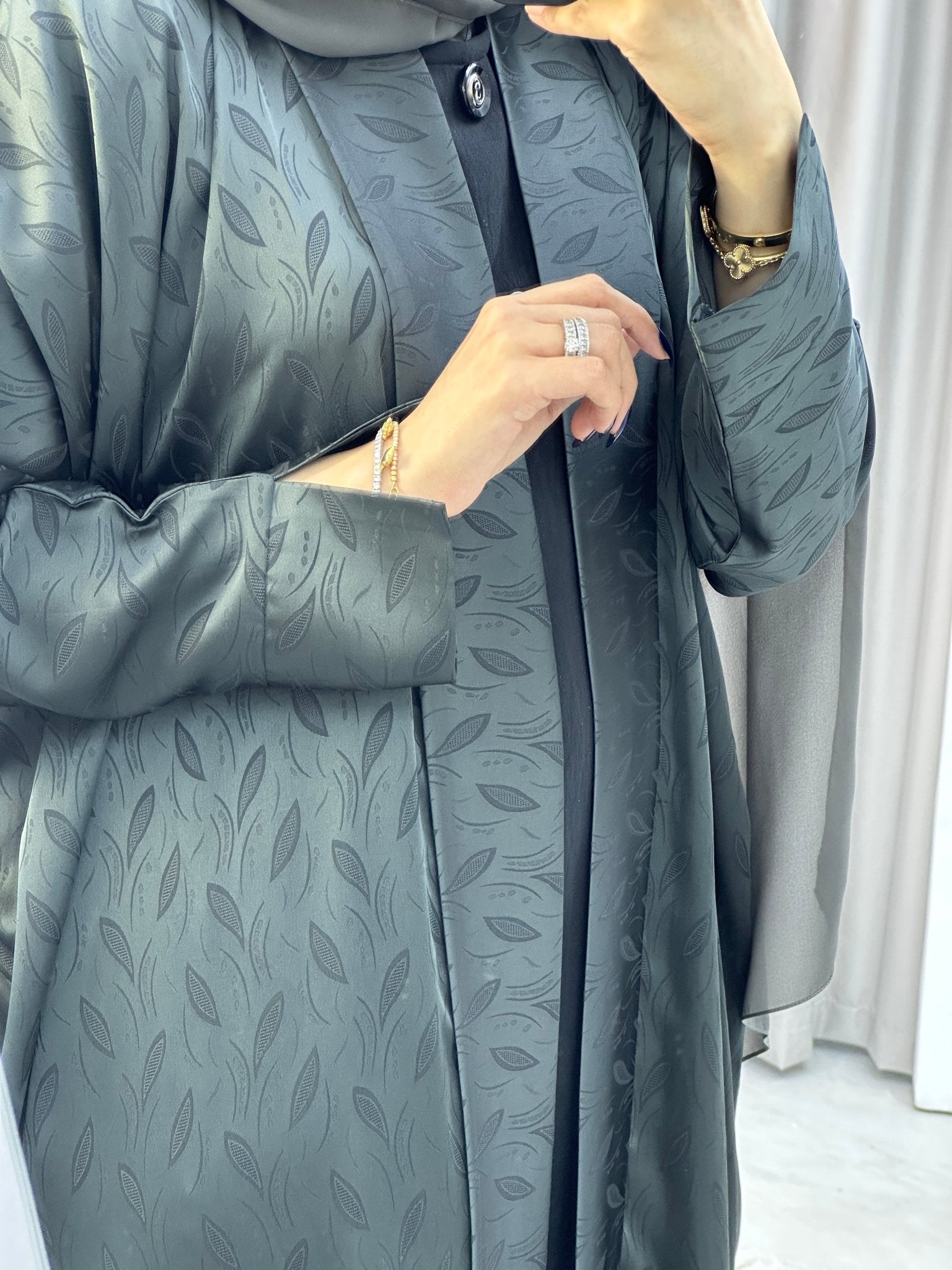 C Grey Leaf Bisht Abaya